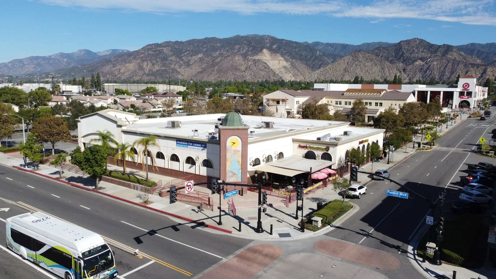 Retail in Azusa, CA — Lease in Azusa, CA, photo 2 of 4