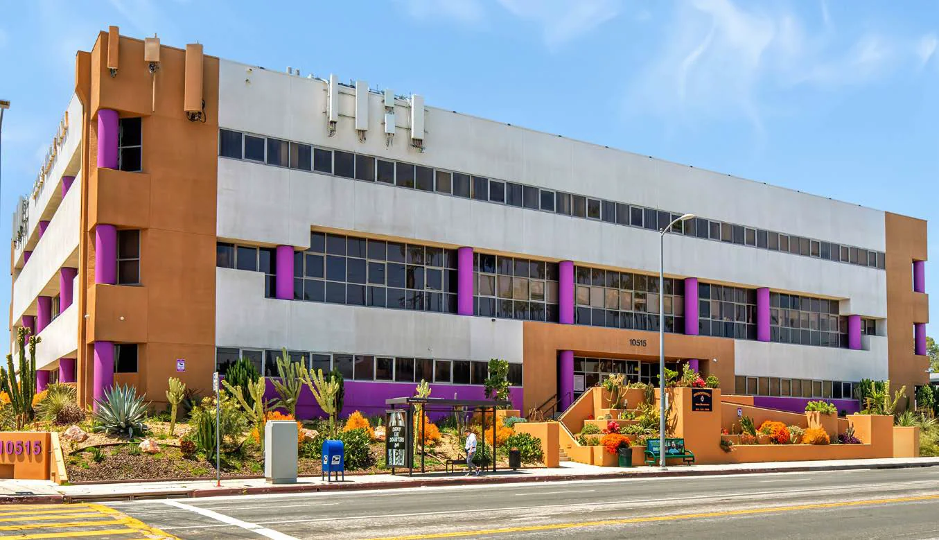 Doctors' Medical Plaza — Lease in Granada Hills, CA, photo 8 of 8