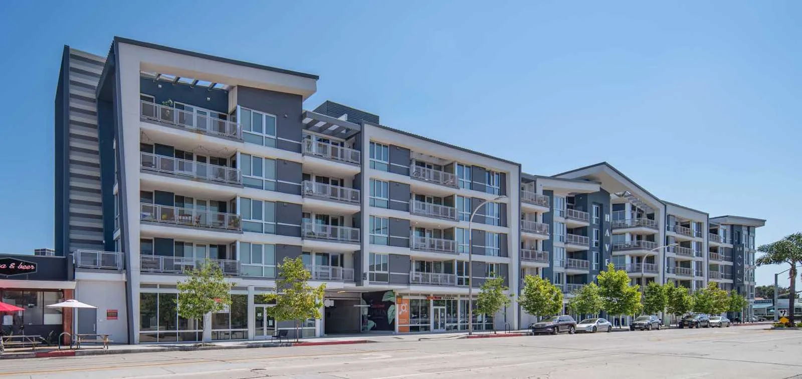 Business for Lease in Los Angeles, CA, photo 5 of 5