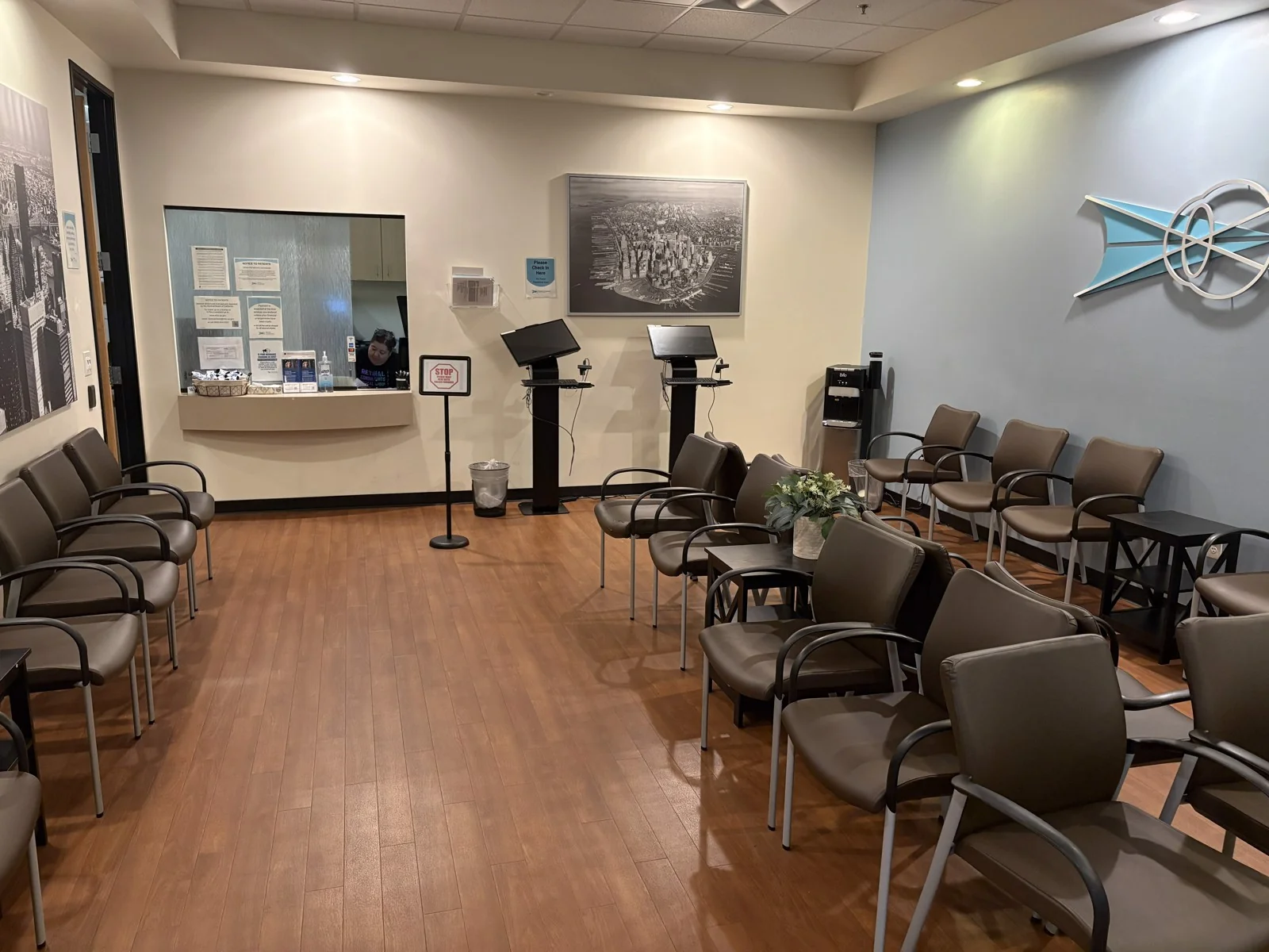 Parkway Medical Plaza — Lease in Roseville, CA, photo 3 of 8