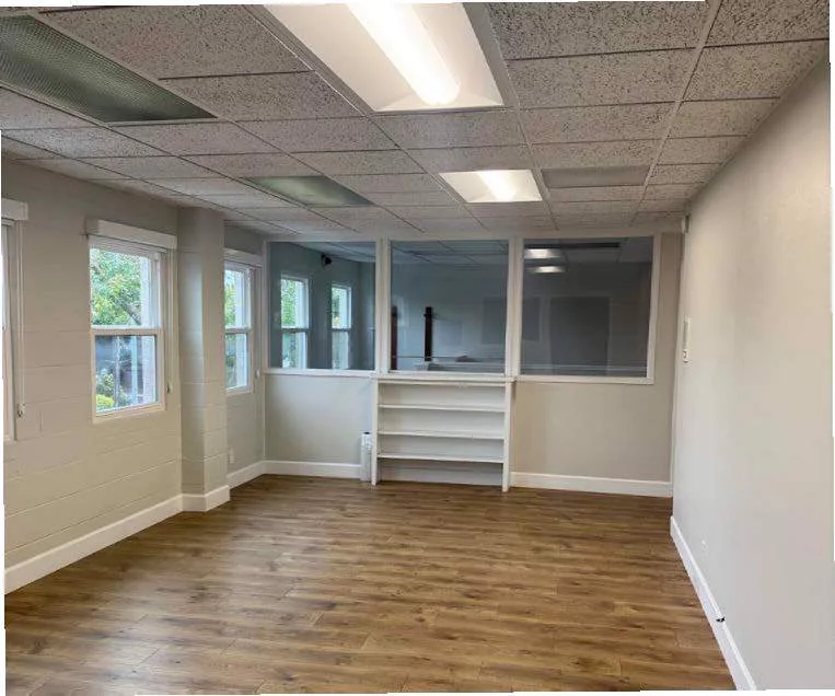 Industrial in Emeryville, CA — Lease in Emeryville, CA, photo 2 of 4