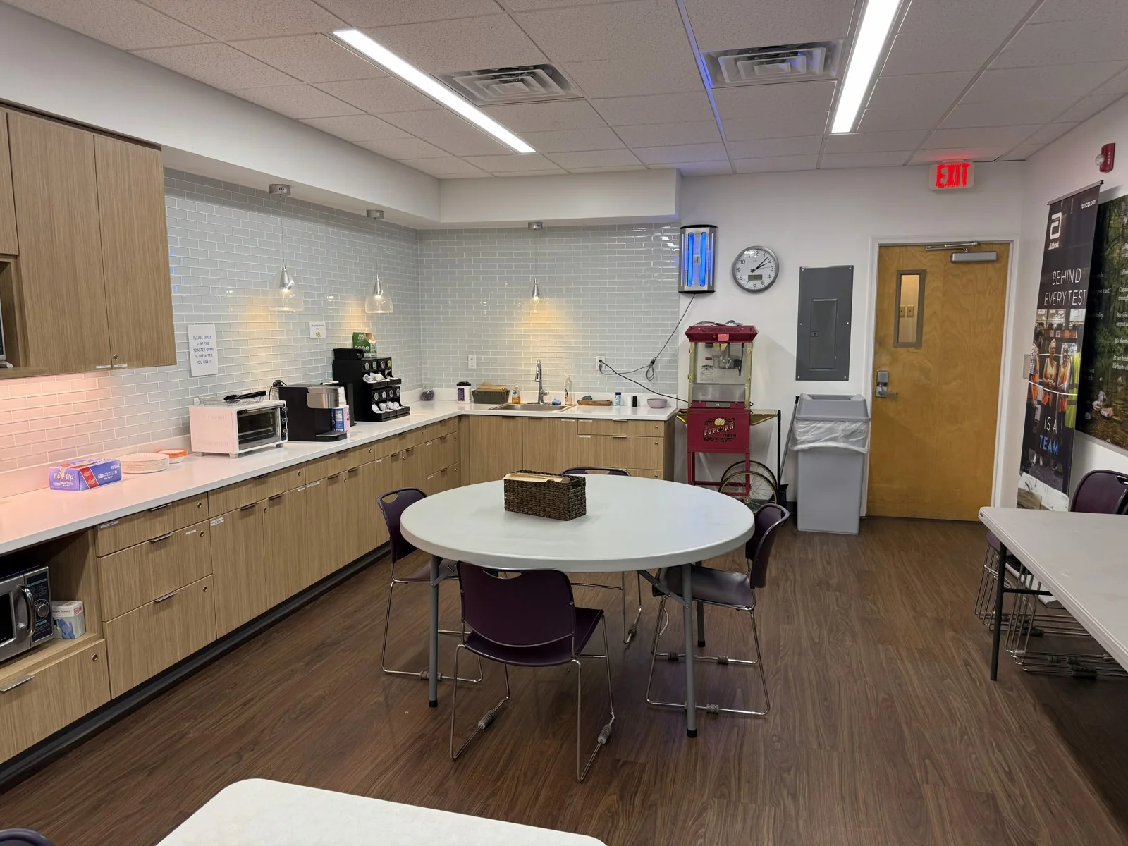 Industrial in North Chesterfield, VA — Sale in North Chesterfield, VA, photo 3 of 8