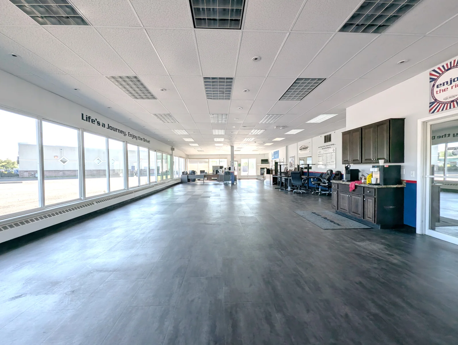 Former Auto Outlets USA (Wolcott) — Sale in Wolcott, NY, photo 2 of 5