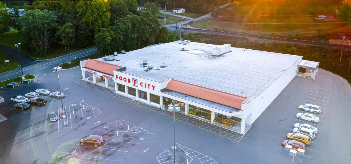 Retail in Pulaski, VA — Sale in Pulaski, VA, photo 1 of 4