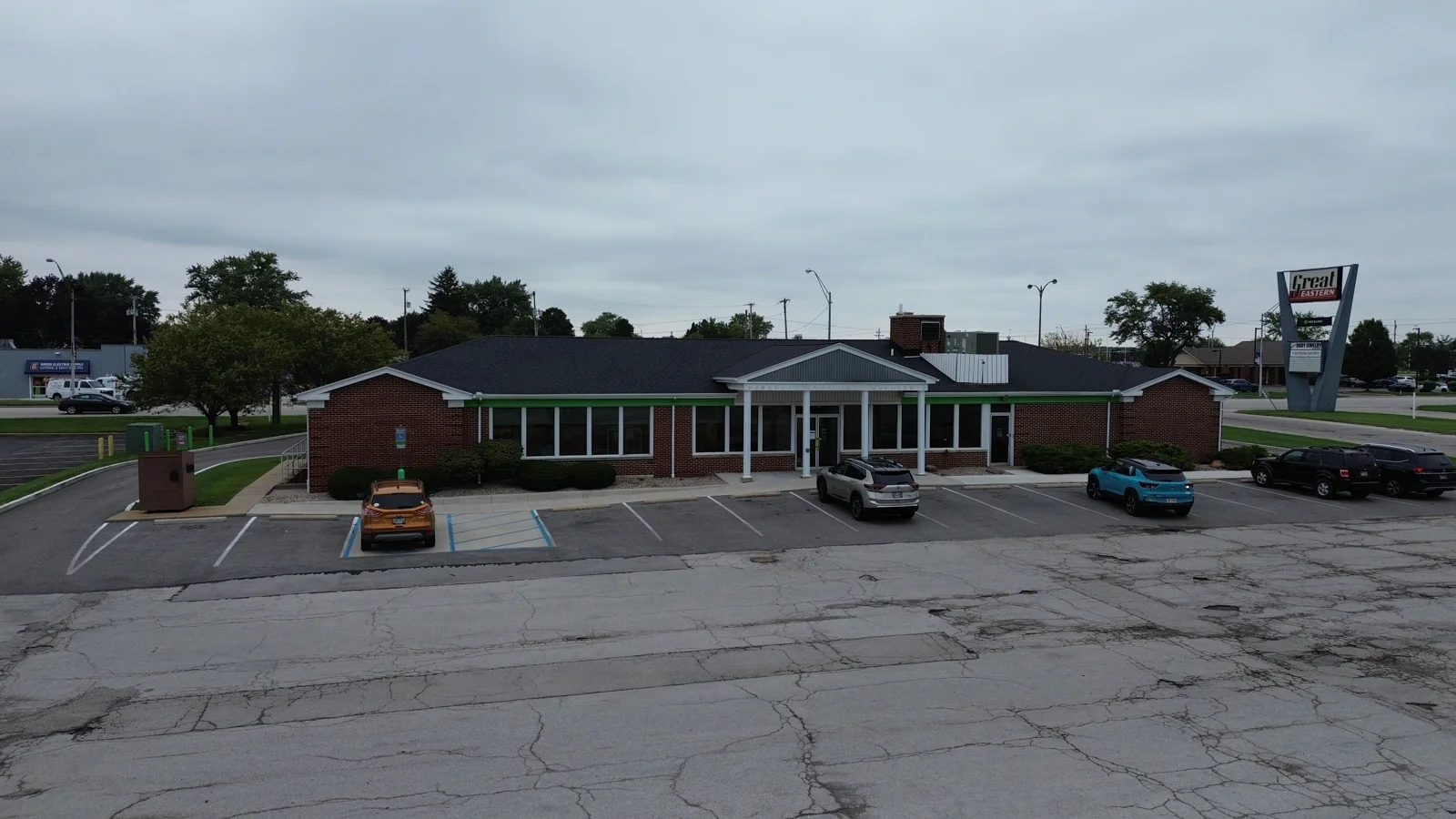 Strategically Located 4,832 SF Retail Building on… — Sale in Northwood, OH, photo 2 of 4