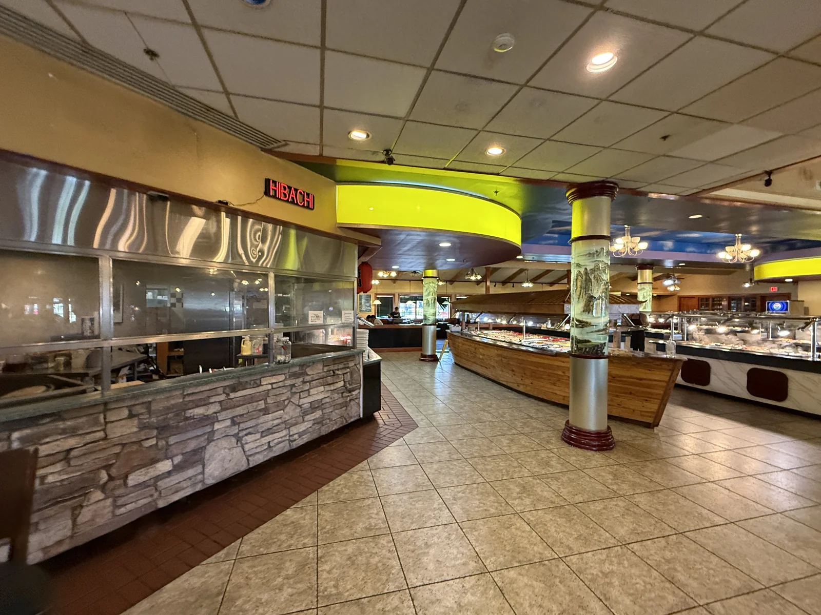 10,832 SF Restaurant on 2.42 Signalized Acres — Sale in Findlay, OH, photo 5 of 8