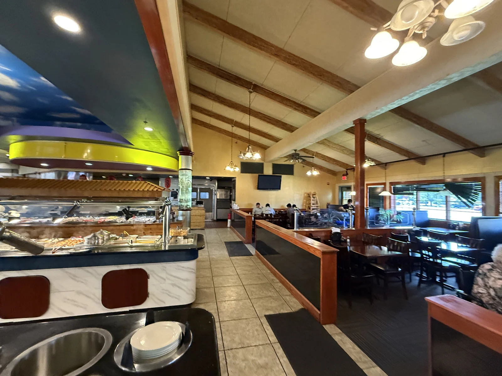 10,832 SF Restaurant on 2.42 Signalized Acres — Sale in Findlay, OH, photo 6 of 8