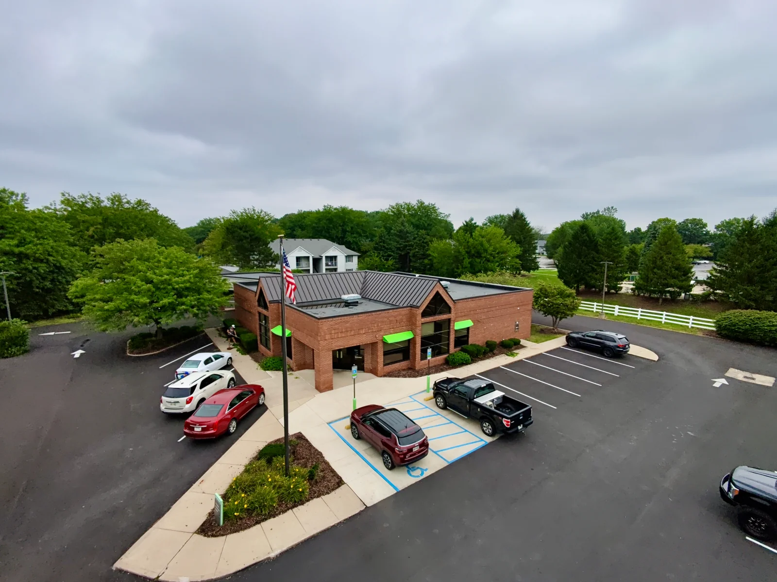 4,178 SF Freestanding Retail Building on 1.17 AC - other for sale in toledo, OH