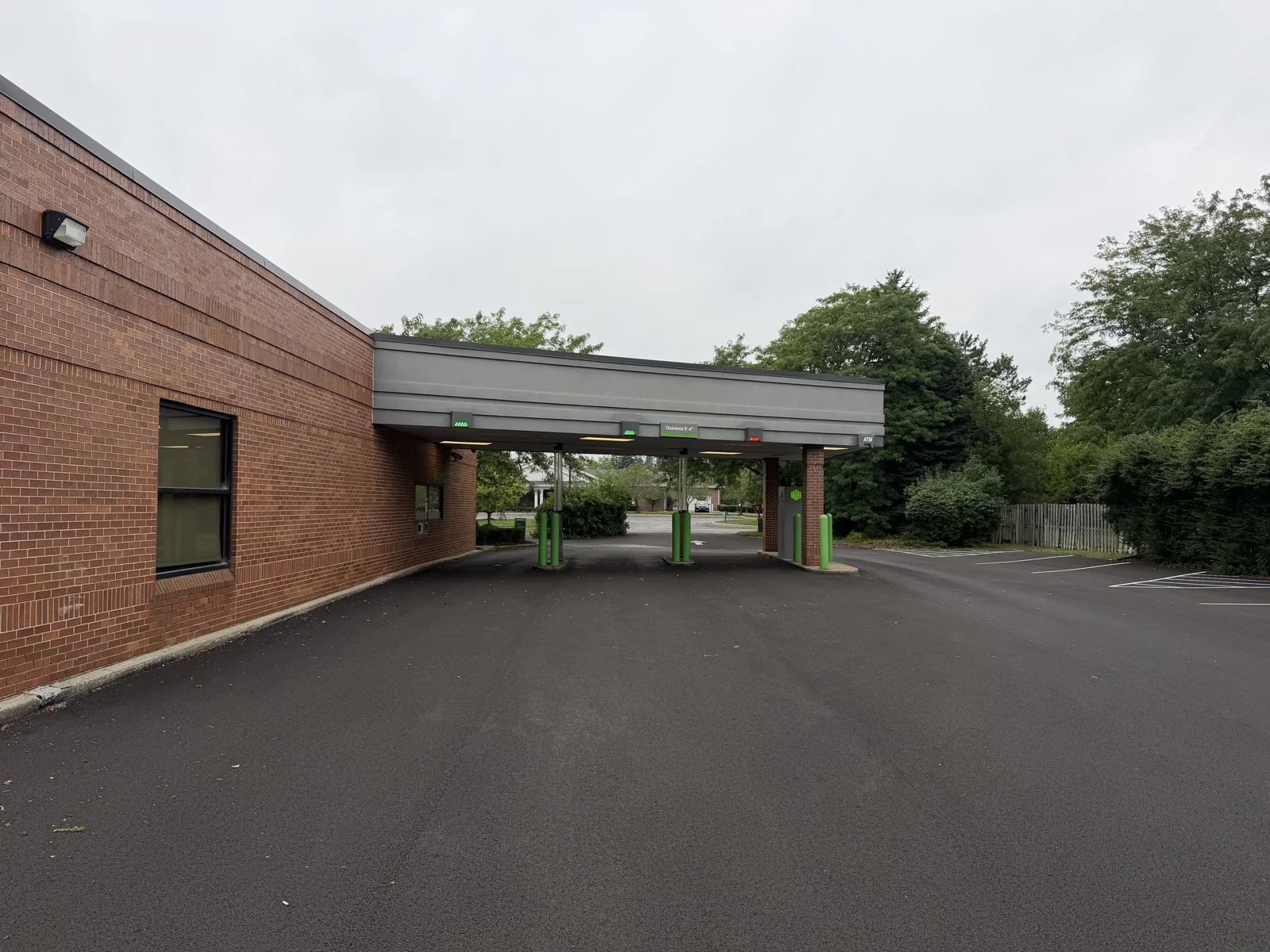 4,178 SF Freestanding Retail Building on 1.17 AC — Sale in Toledo, OH, photo 4 of 4