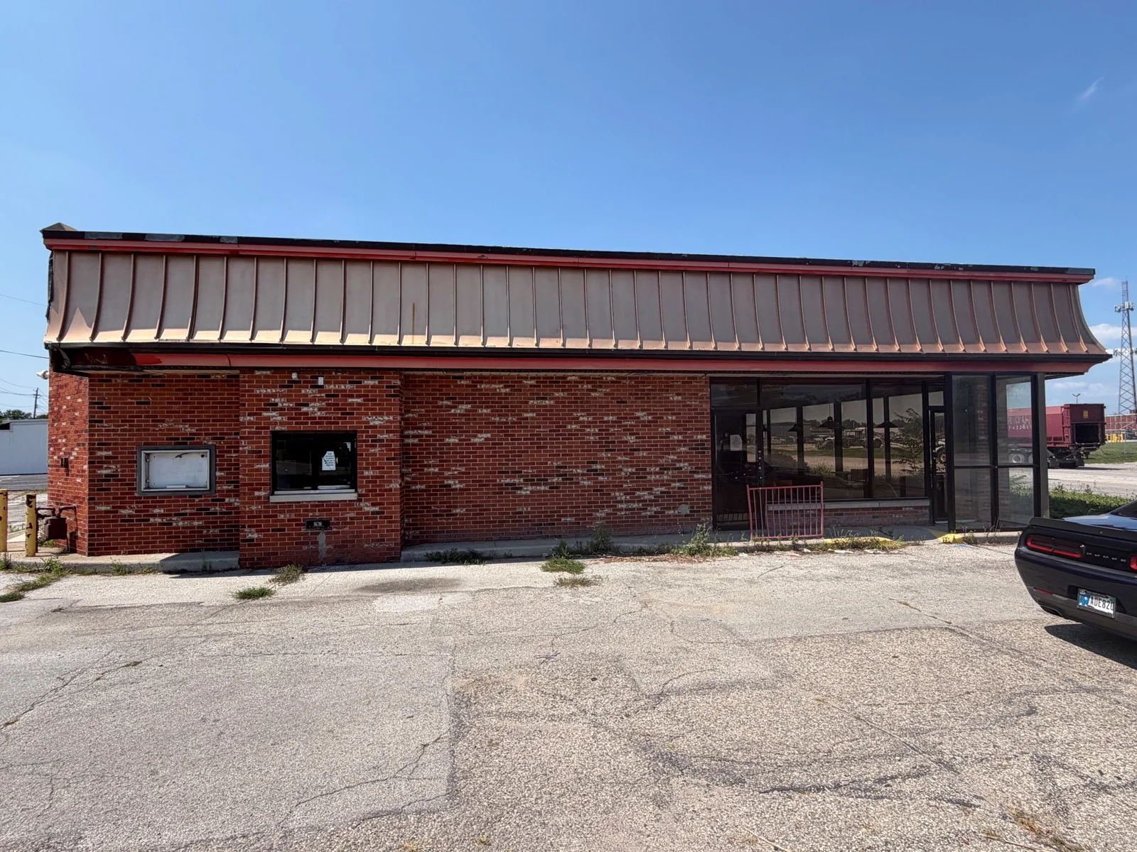 Retail in Indianapolis, IN — Sale in Indianapolis, IN, photo 2 of 2