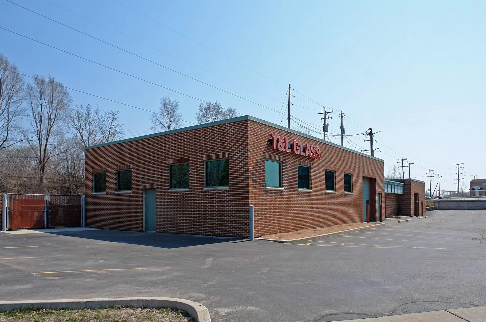 Freestanding Building-Flex or Retail - other for sale in glendale, WI