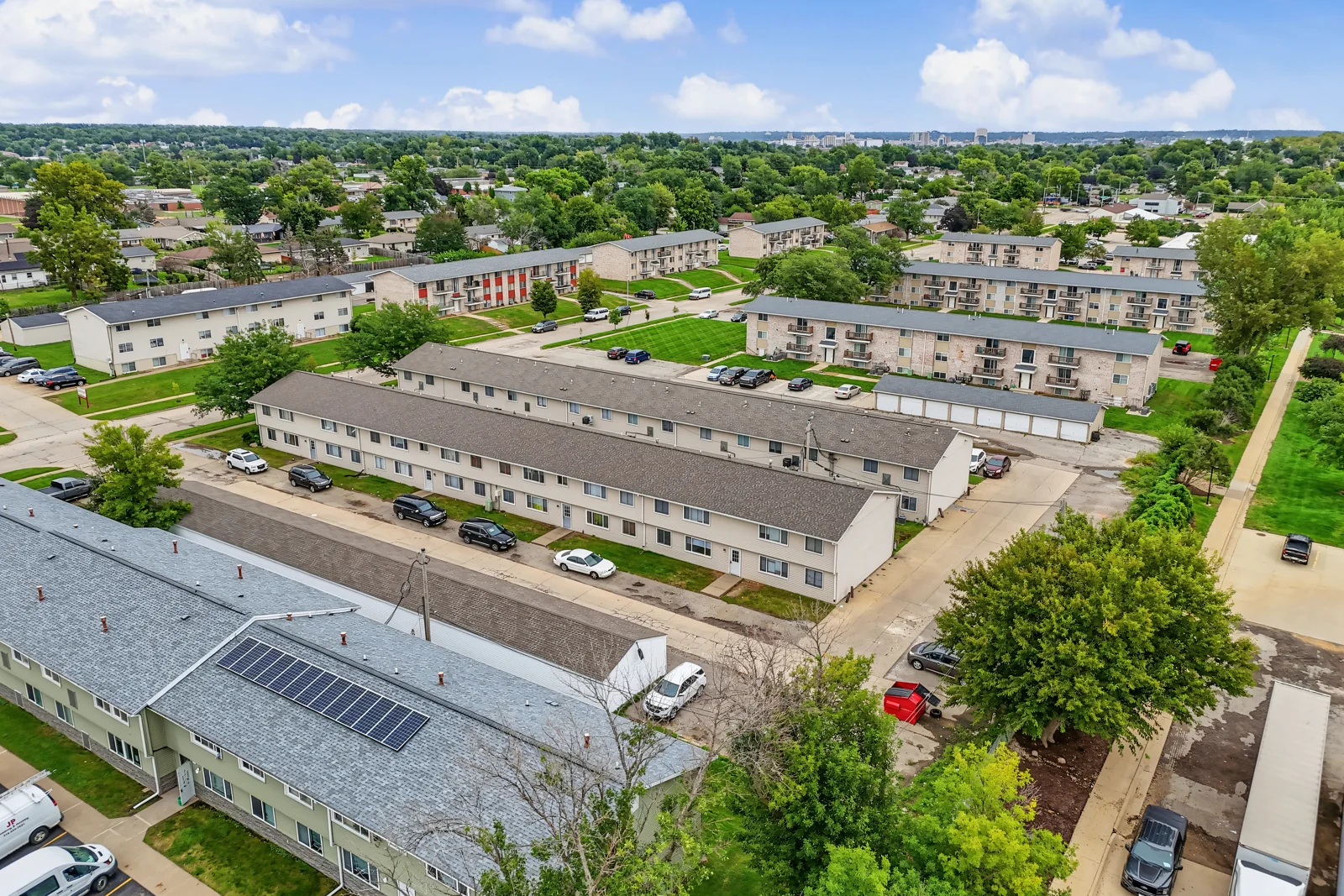 Northview Apartments — Sale in Cedar Rapids, IA, photo 3 of 8