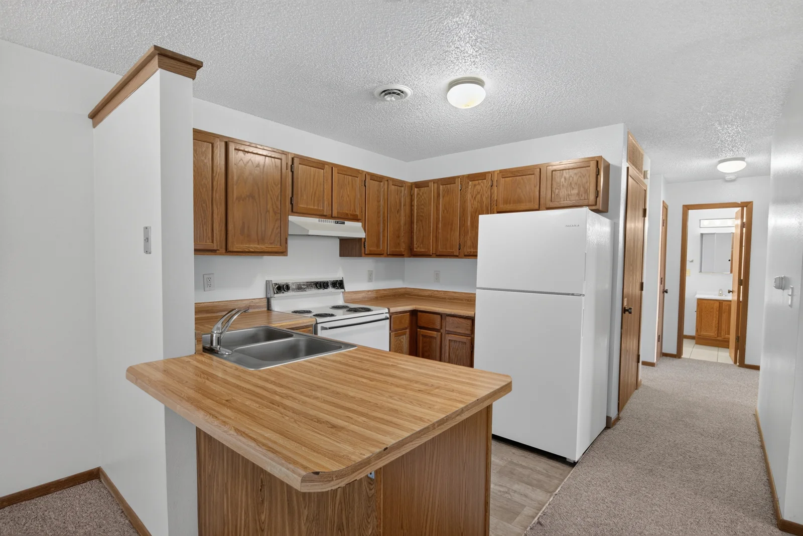James Place Apartments — Sale in Ames, IA, photo 6 of 8
