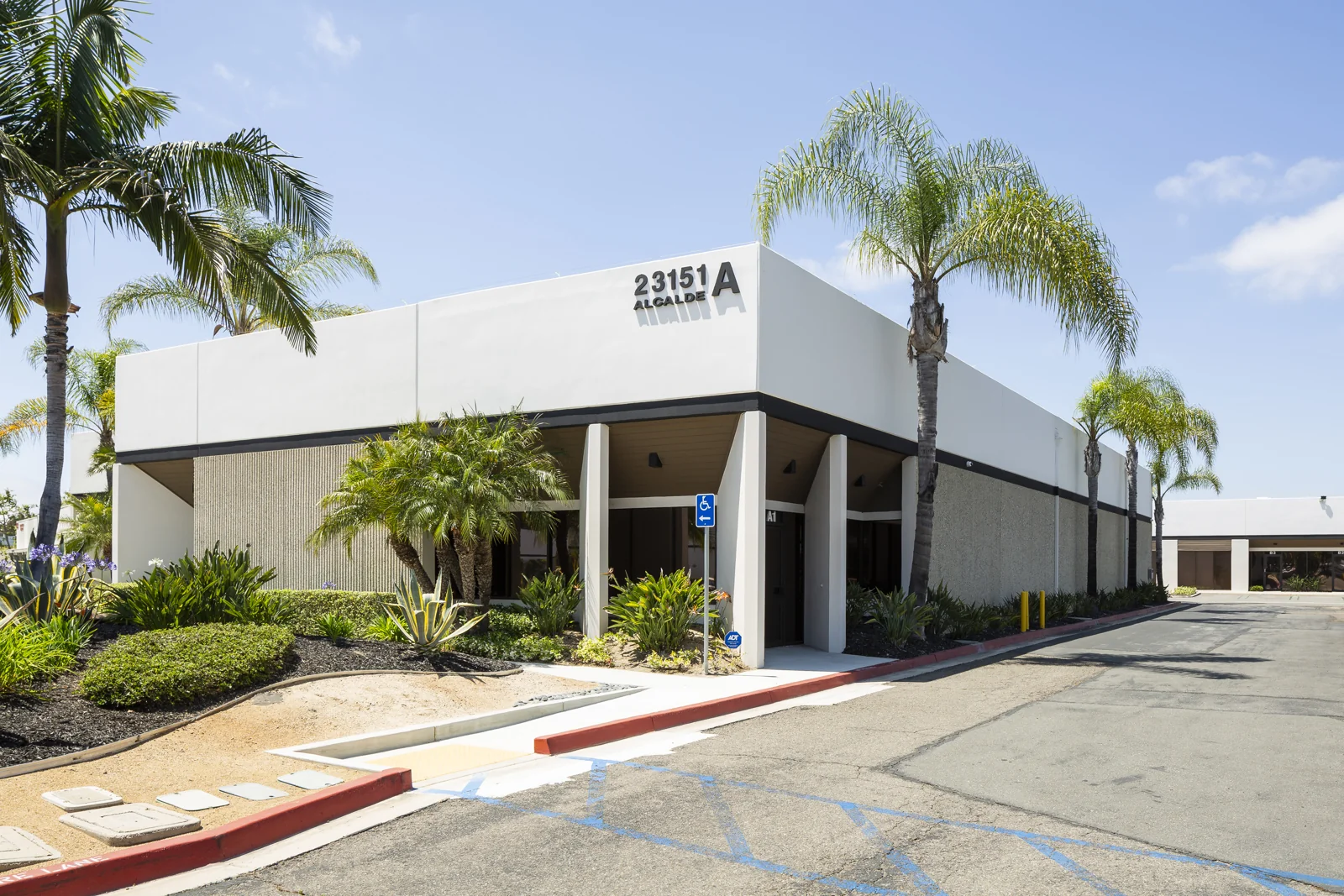 Mosaic Business Center - Alcalde — Sale in Laguna Hills, CA, photo 2 of 4