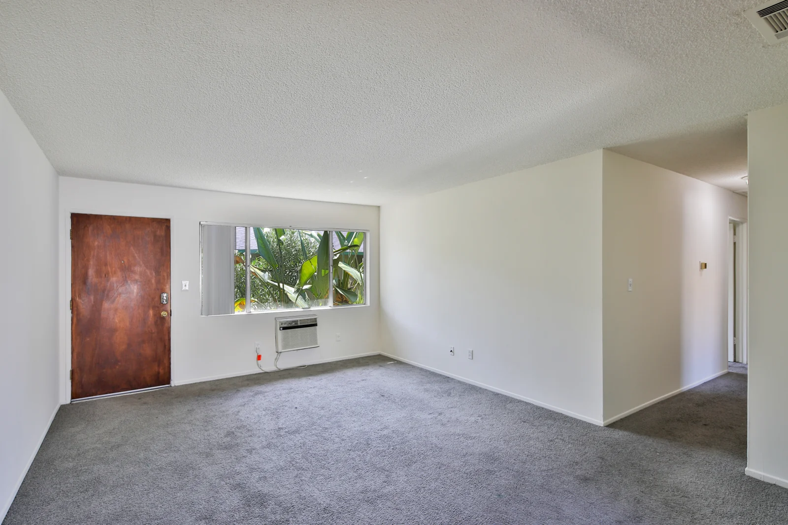 Multifamily in Duarte, CA — Sale in Duarte, CA, photo 4 of 8
