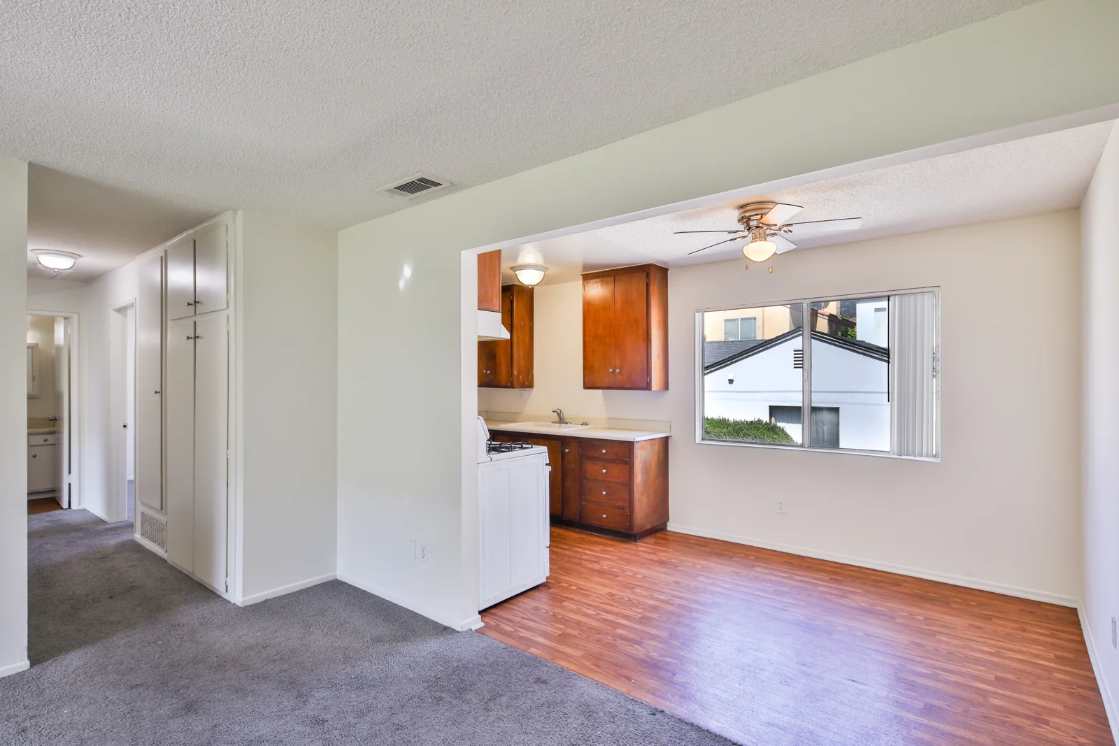 Multifamily in Duarte, CA — Sale in Duarte, CA, photo 5 of 8