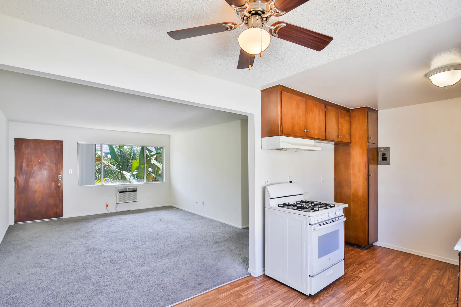 Multifamily in Duarte, CA — Sale in Duarte, CA, photo 8 of 8