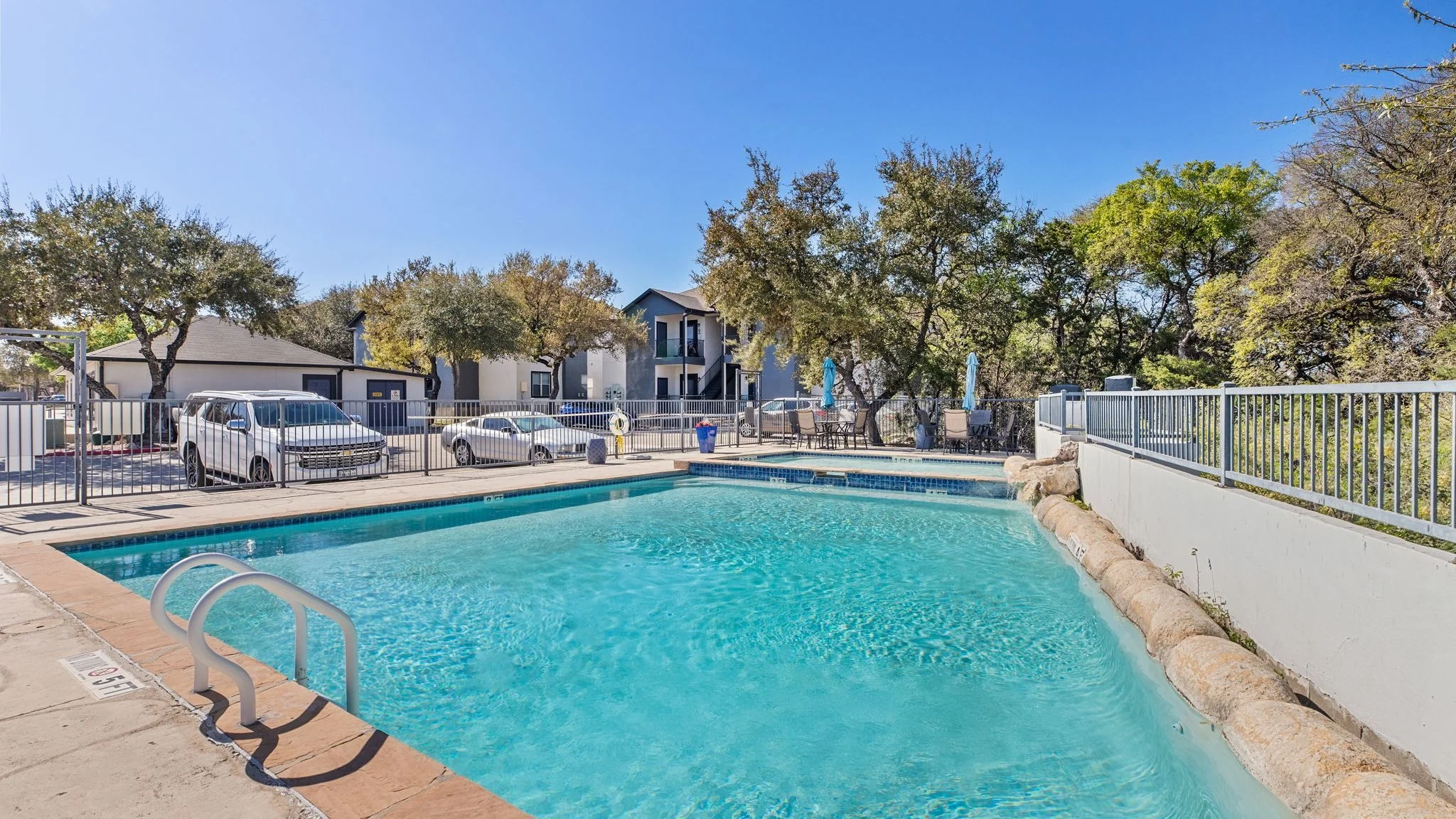 The Mirabella — Sale in San Antonio, TX, photo 4 of 5