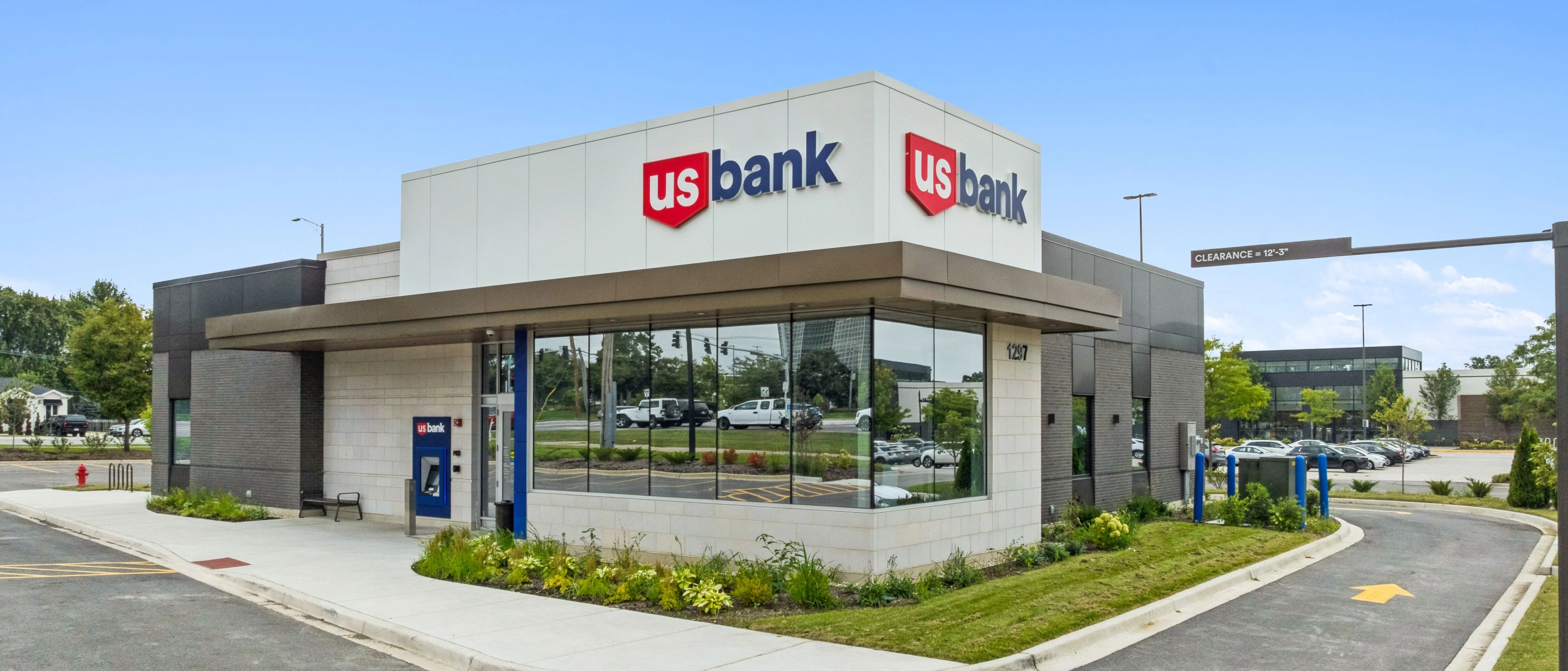 US Bank - Hubbard Street Group - Schaumburg, Illinois — Sale in Schaumburg, IL, photo 3 of 8