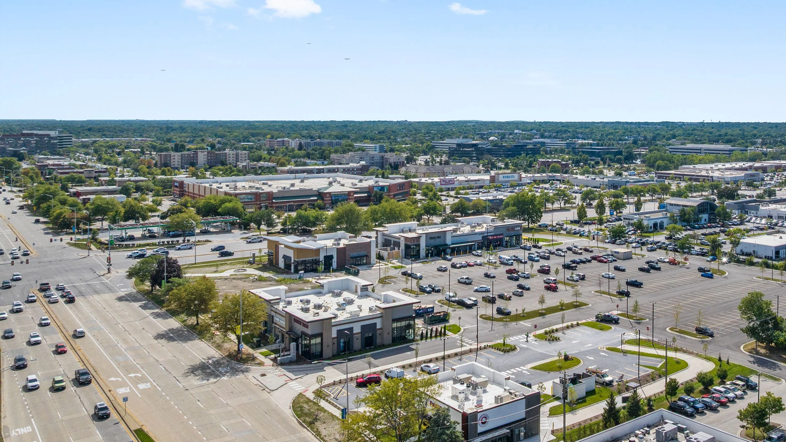 Crossroads of Schaumburg — Sale in Schaumburg, IL, photo 1 of 8