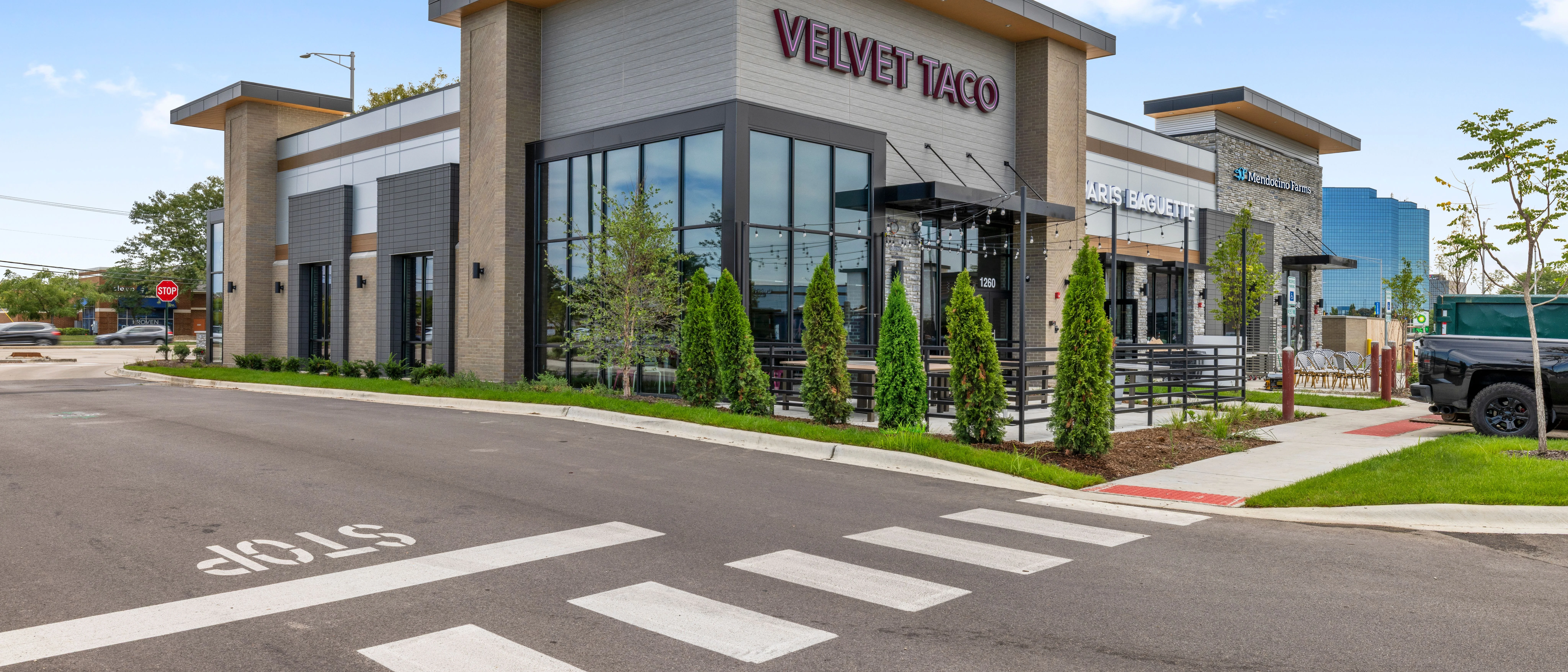 Crossroads of Schaumburg — Sale in Schaumburg, IL, photo 6 of 8