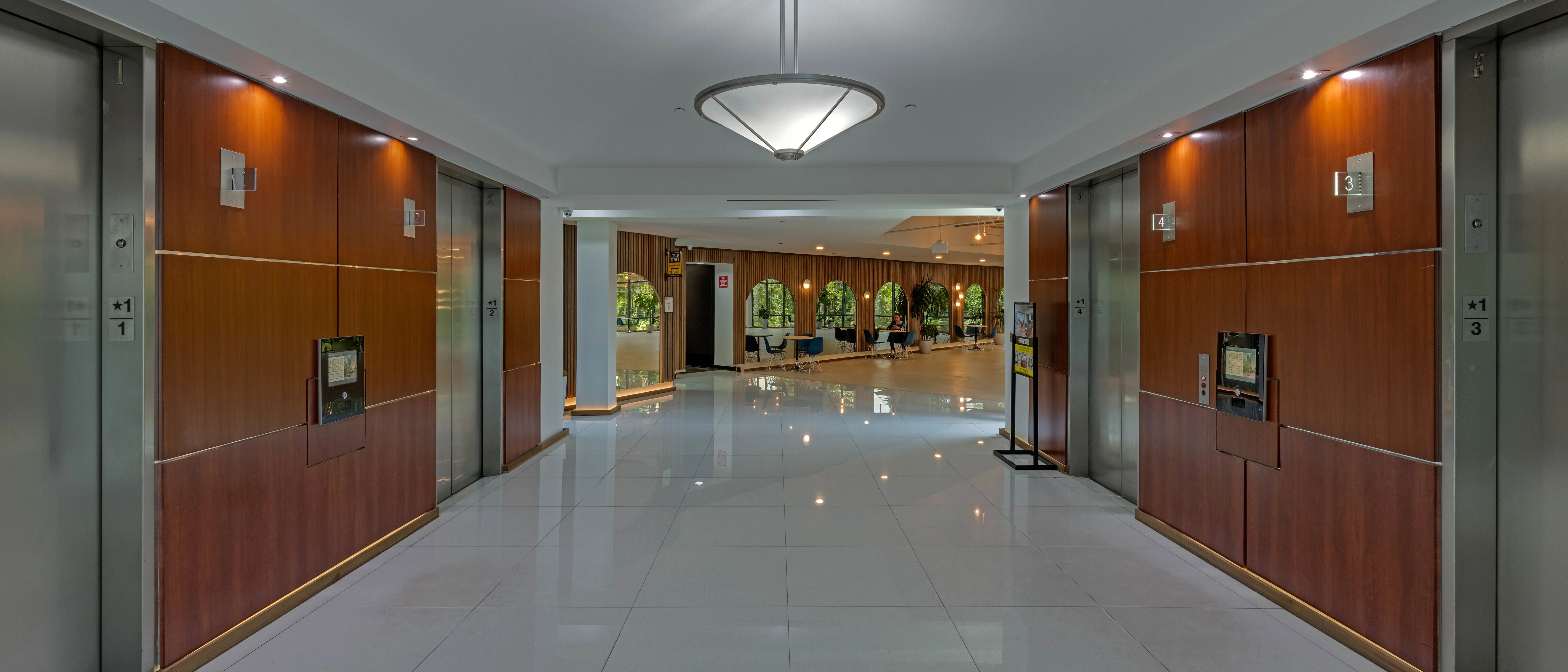 1001 West Loop South — Sale in Houston, TX, photo 6 of 8