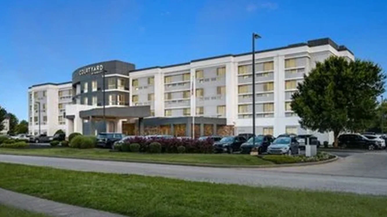 Evansville Hotel Portfolio — Sale in Evansville, IN, photo 4 of 8