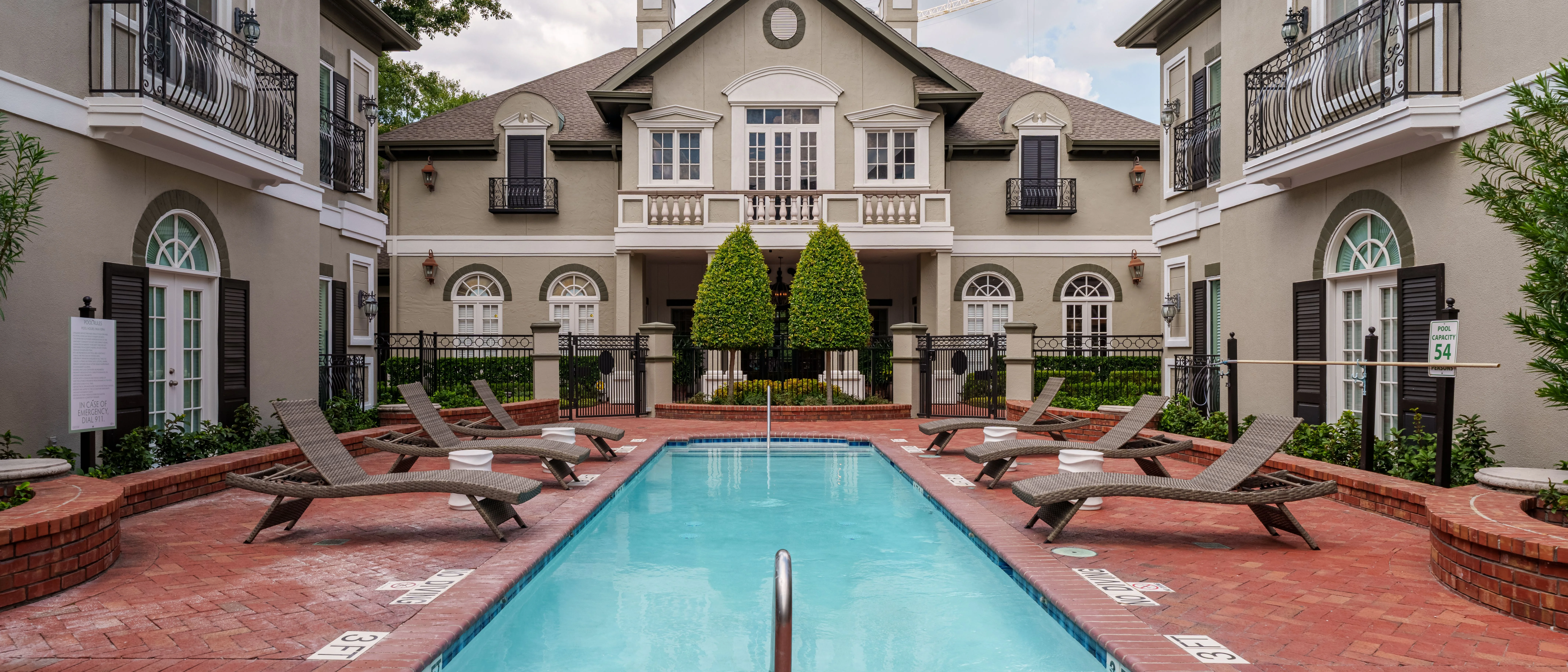 Park at River Oaks — Sale in Houston, TX, photo 3 of 8