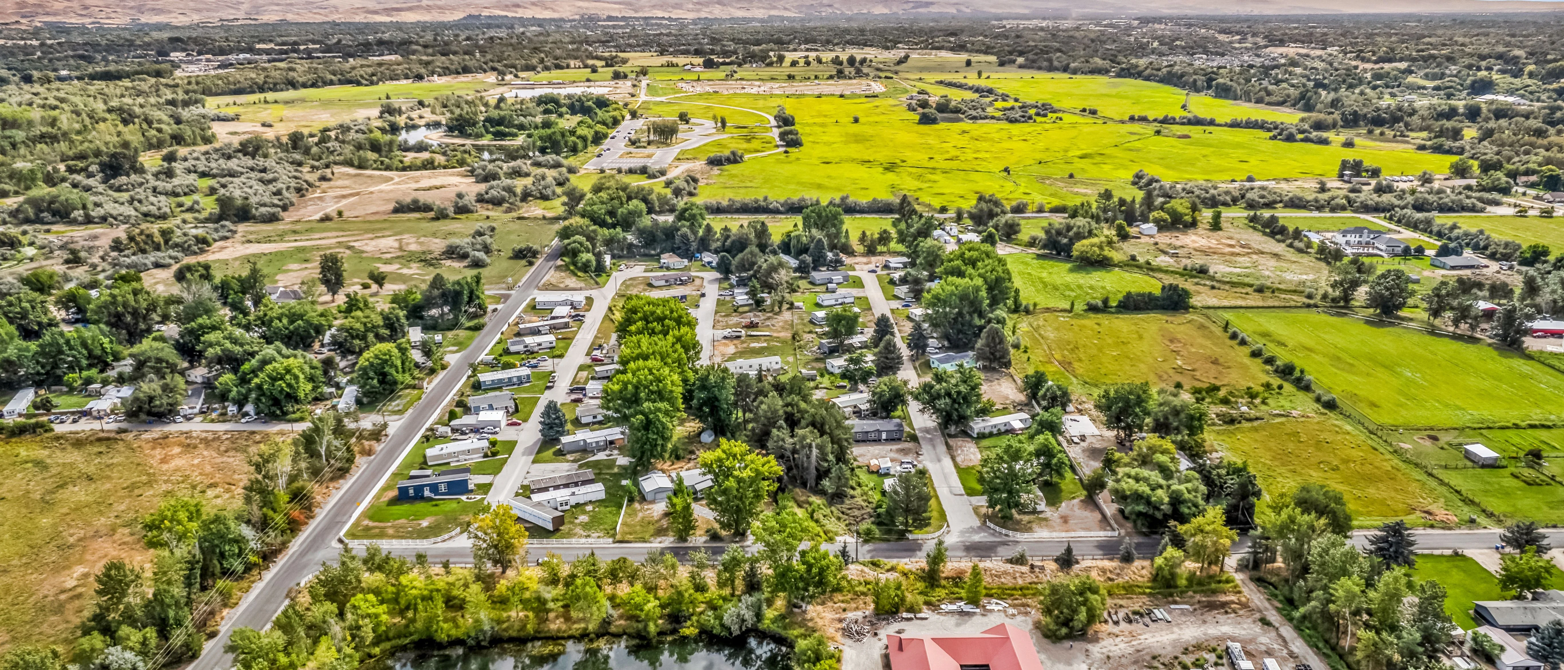 Eagle Mobile Home Community — Sale in Eagle, ID, photo 3 of 8