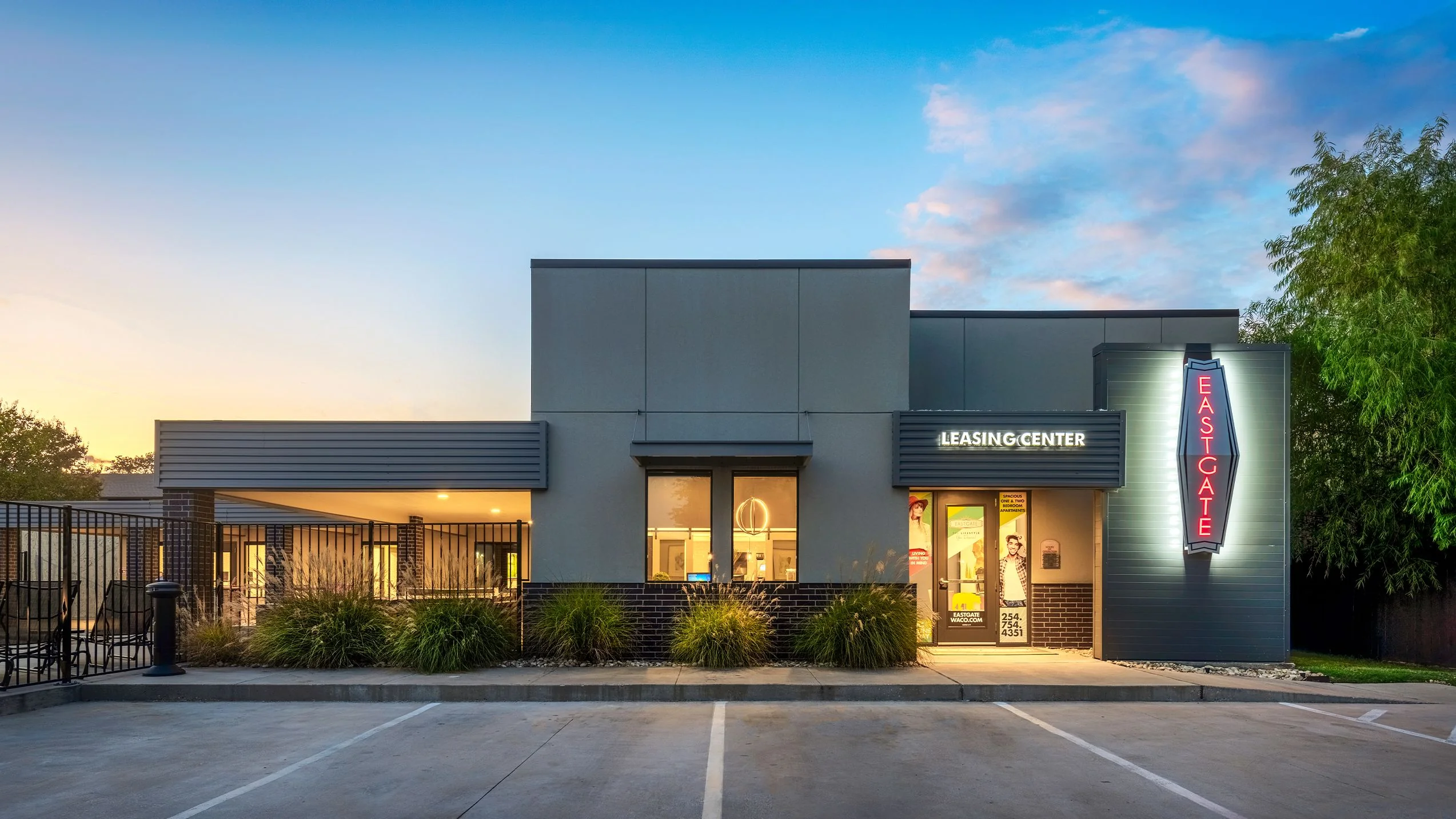 Eastgate Apartments (Baylor University) — Sale in Waco, TX, photo 1 of 8