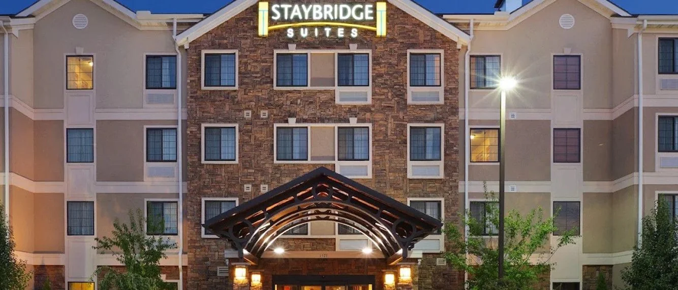 Staybridge Suites Fayetteville — Sale in Fayetteville, AR, photo 2 of 8