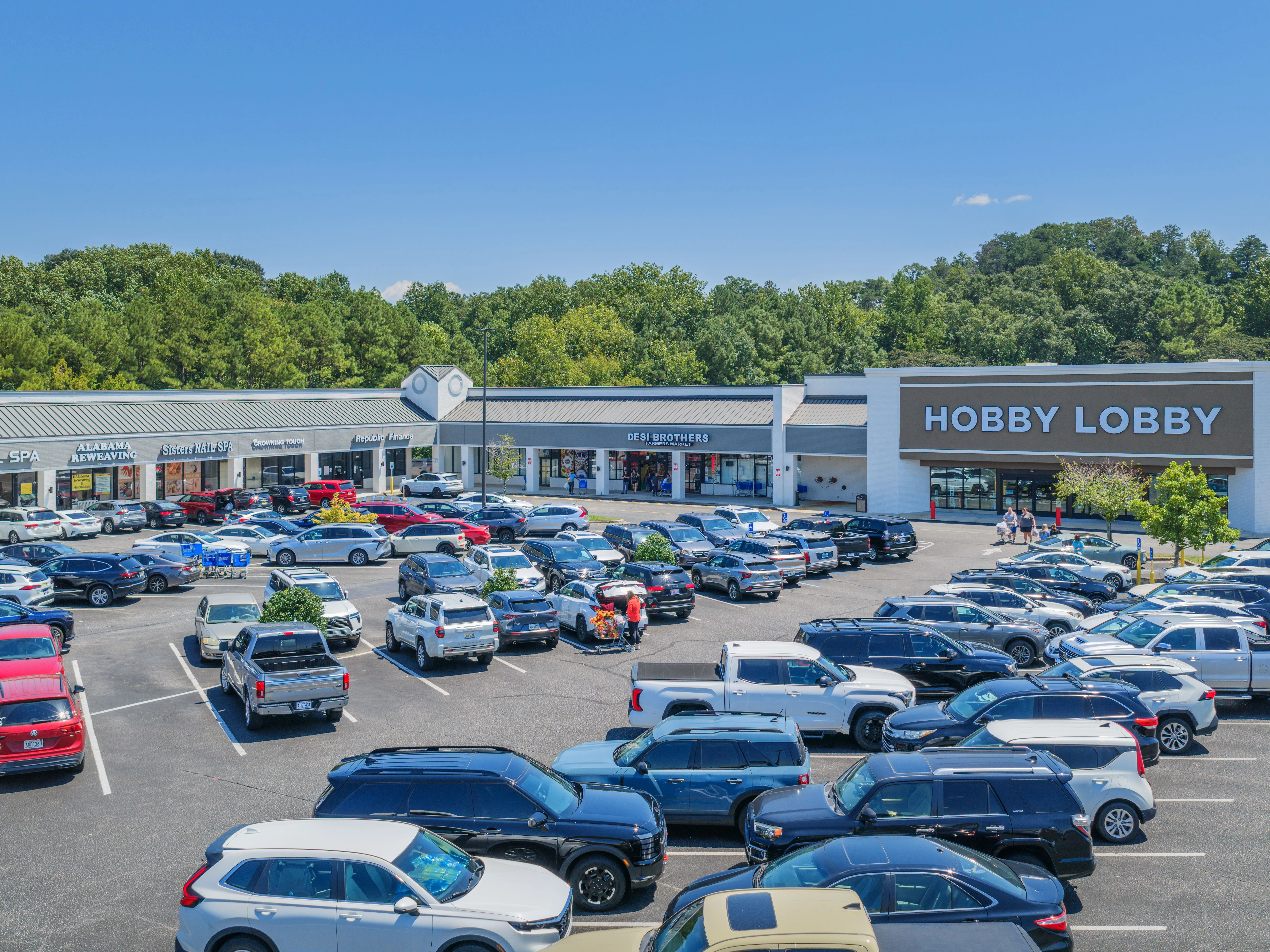 Plaza at Riverchase — Sale in Birmingham, AL, photo 2 of 8