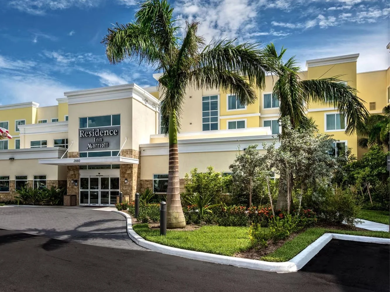 Residence Inn Fort Lauderdale Pompano Beach Central — Sale in Pompano Beach, FL, photo 2 of 8