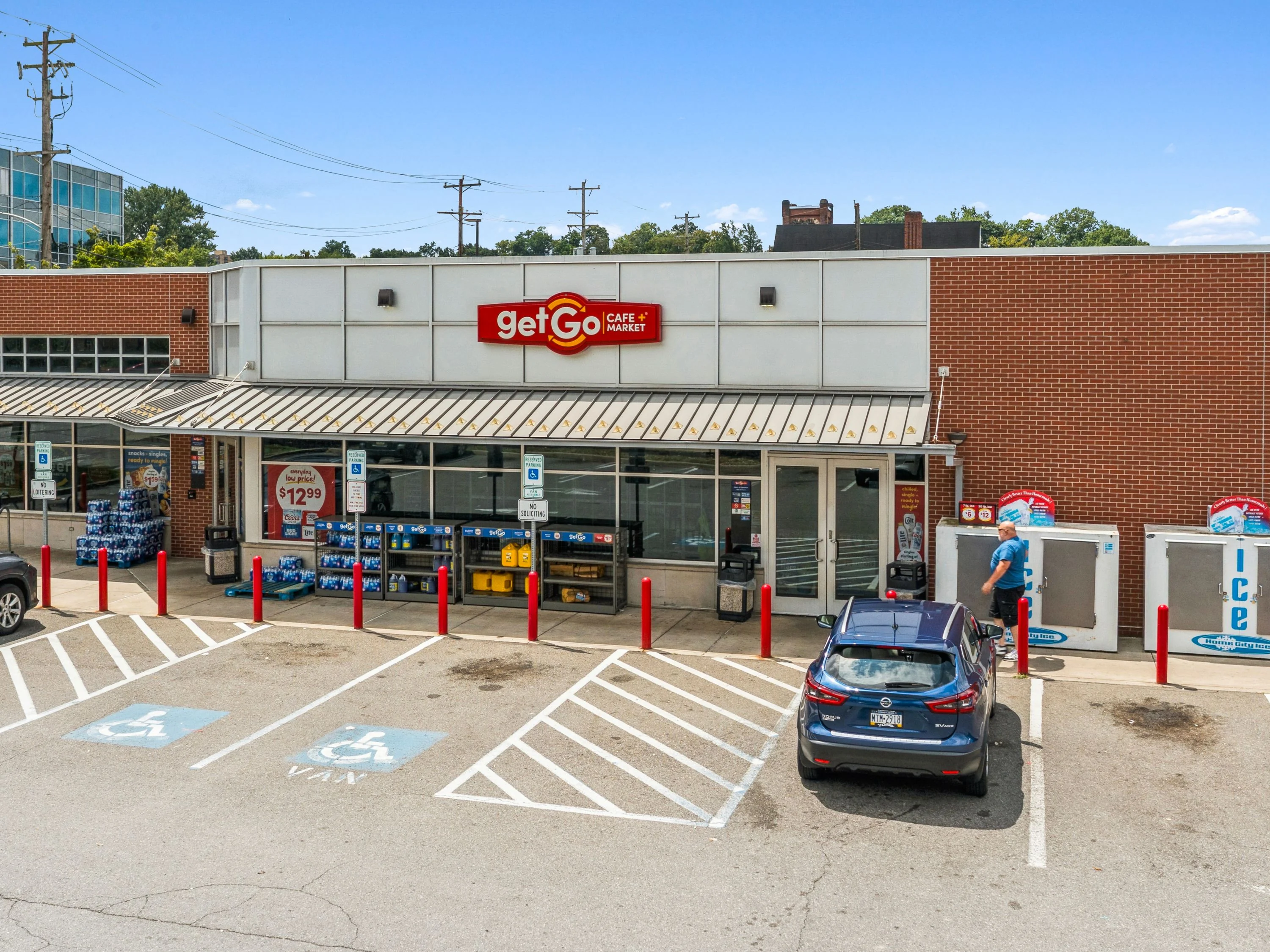 GetGo #3705 - Carnegie, PA — Sale in Carnegie, PA, photo 2 of 8