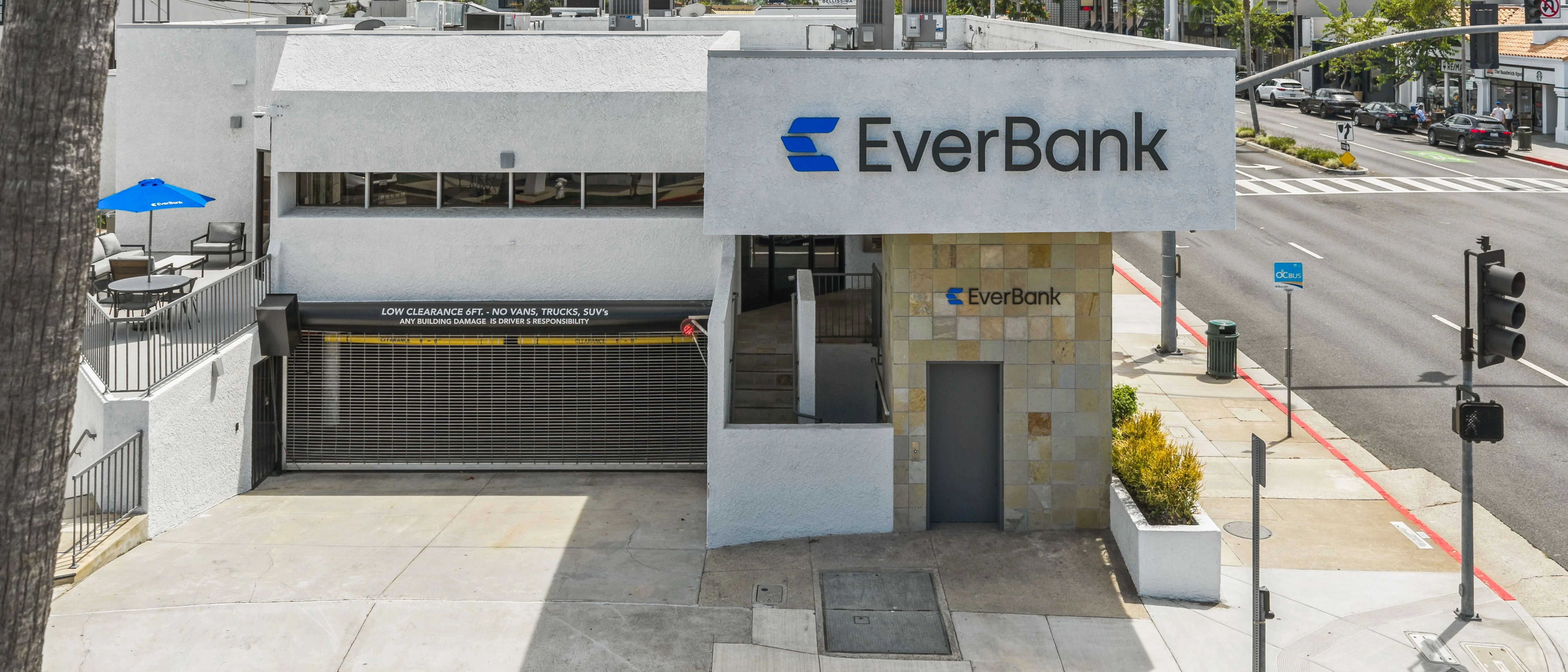 Everbank - Corona del Mar, CA — Sale in Newport Beach, CA, photo 7 of 8