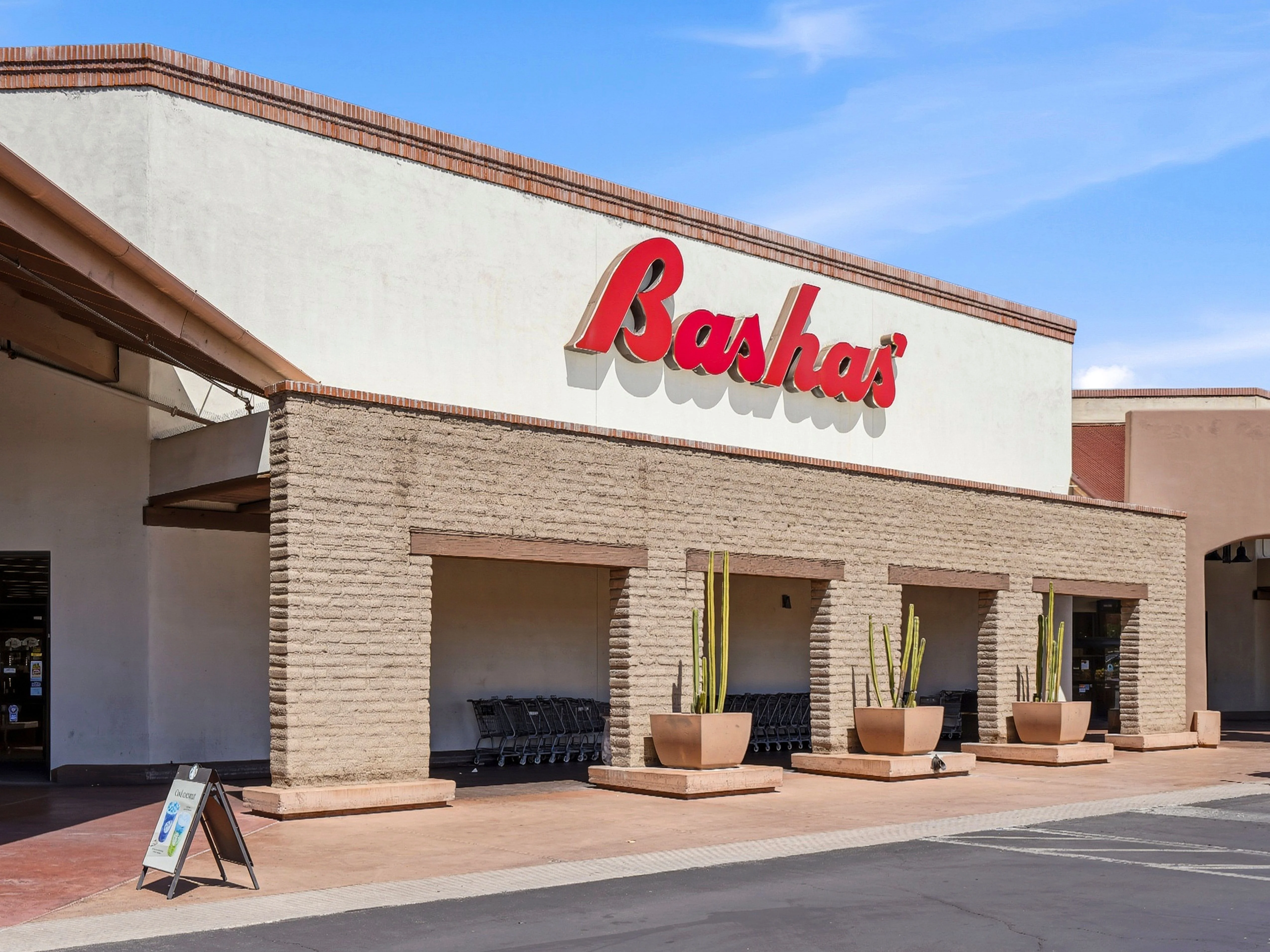 The Shops at Camp Lowell — Sale in Tucson, AZ, photo 2 of 8