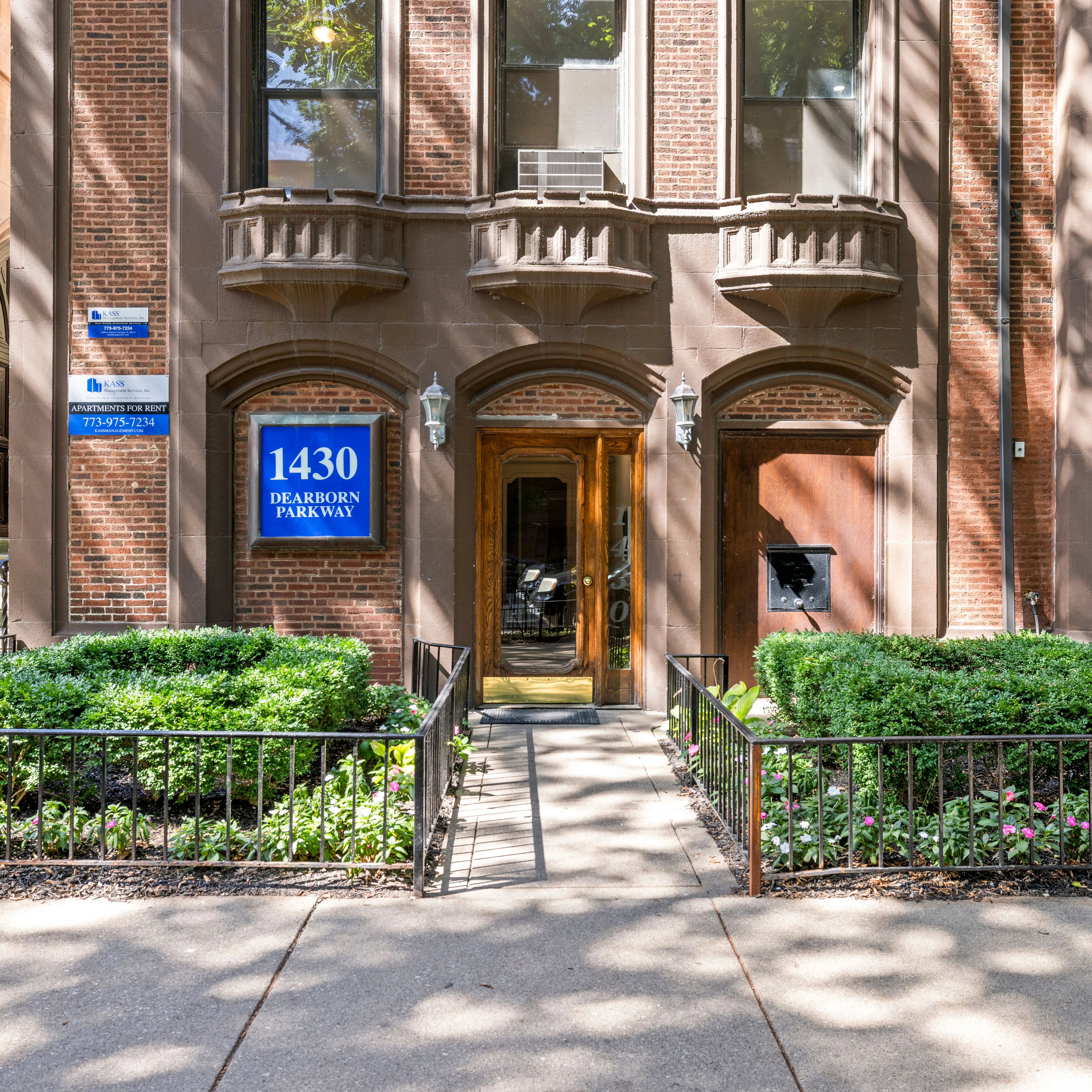 Dearborn Portfolio - 1430 & 1504 N Dearborn — Sale in Chicago, IL, photo 3 of 8
