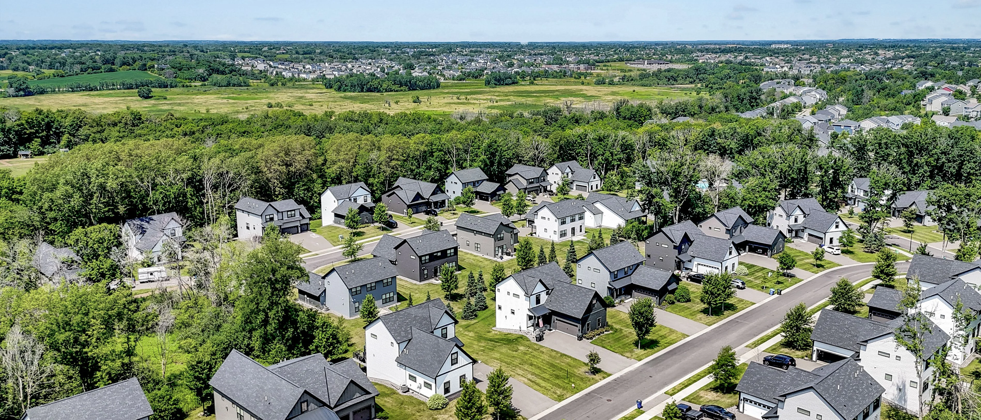 Beacon Ridge — Sale in Plymouth, MN, photo 3 of 8