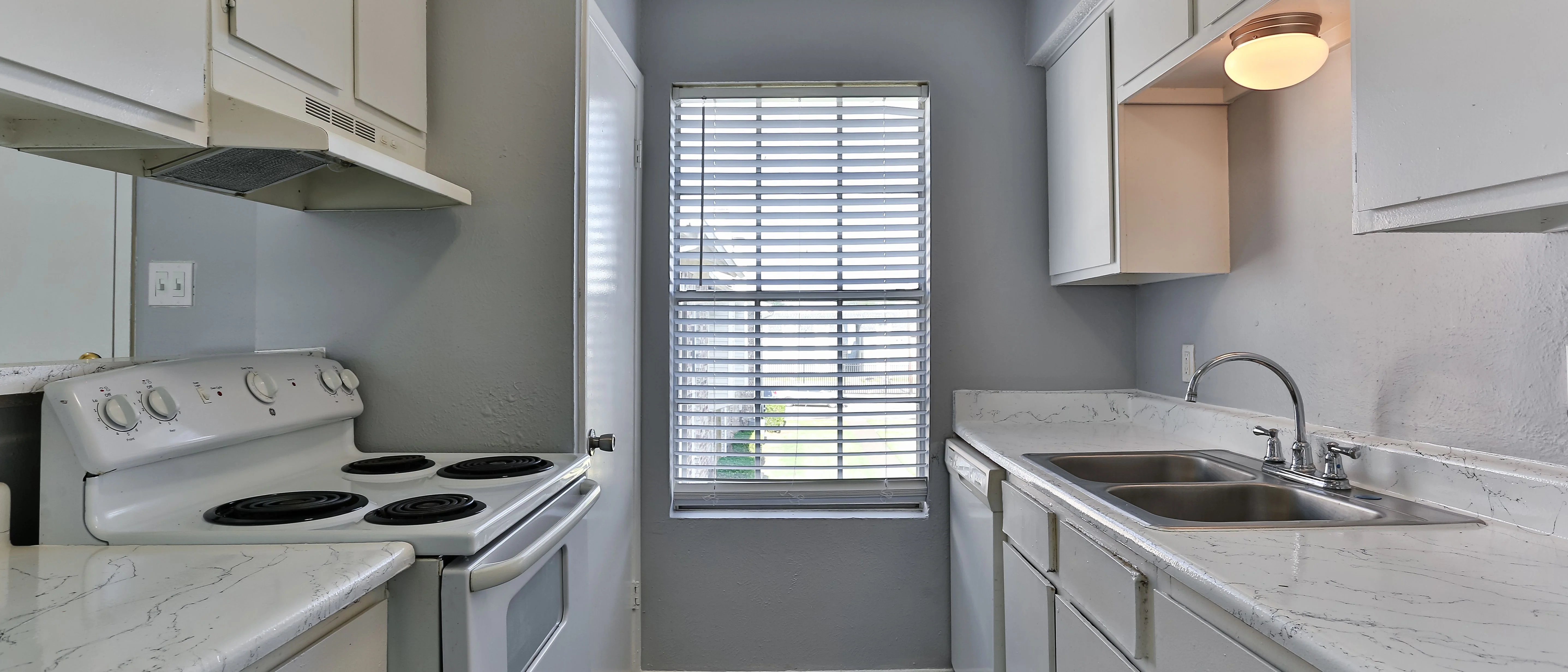 Carlyle Crossing — Sale in Fort Worth, TX, photo 4 of 8