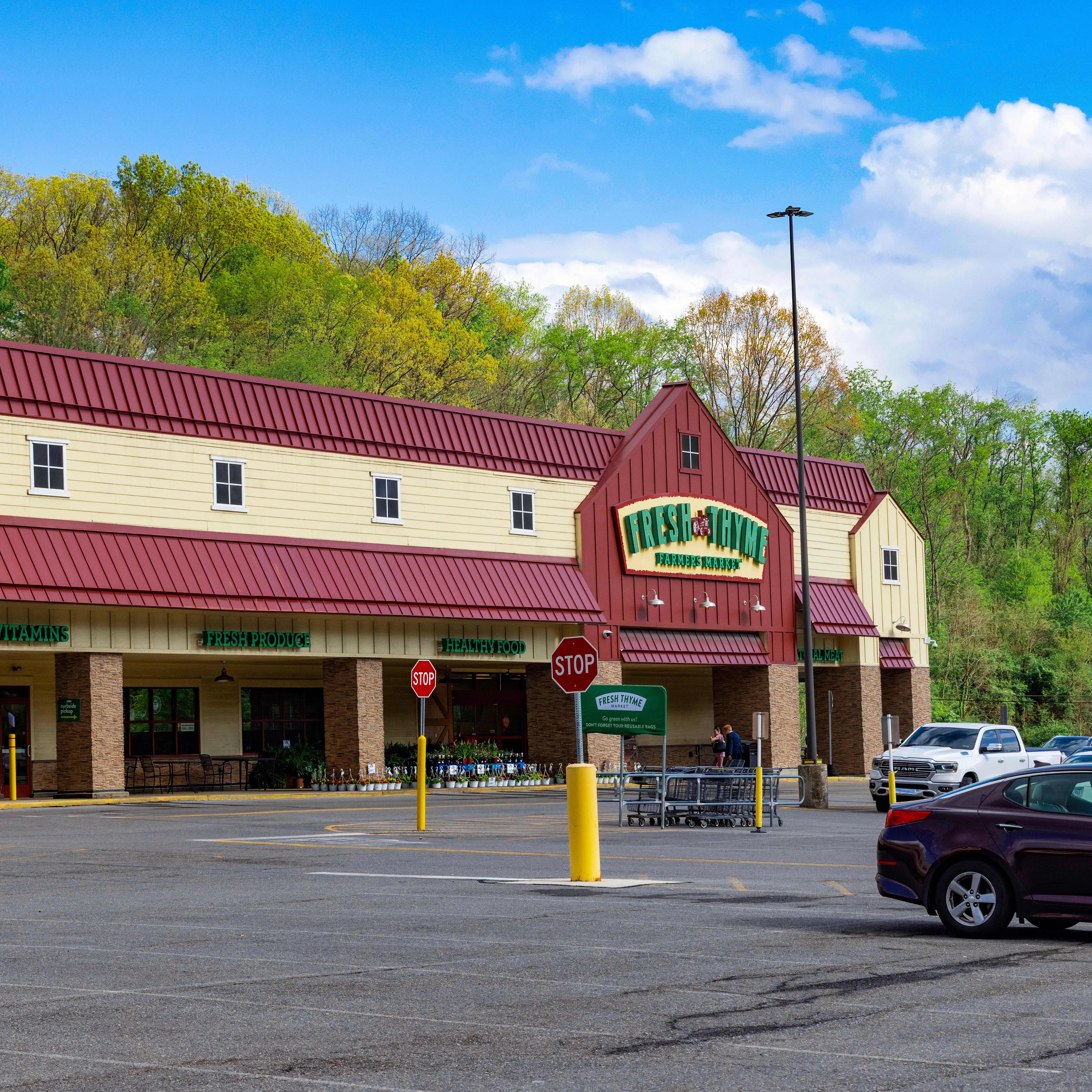 Southland Shopping Center — Sale in Pittsburgh, PA, photo 1 of 8