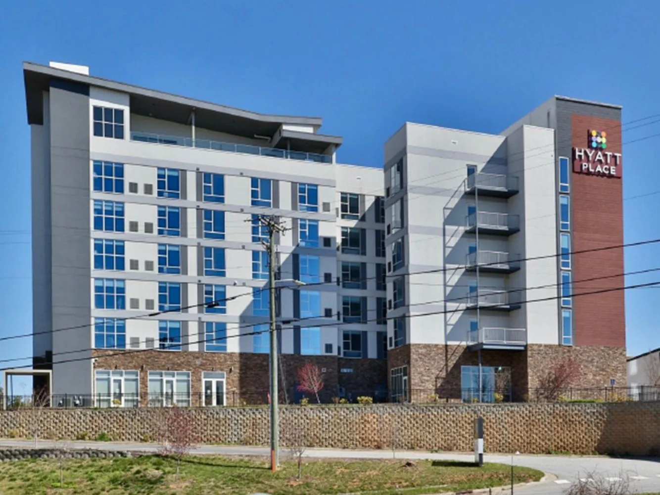 Hyatt Place Asheville Airport — Sale in Asheville, NC, photo 2 of 8