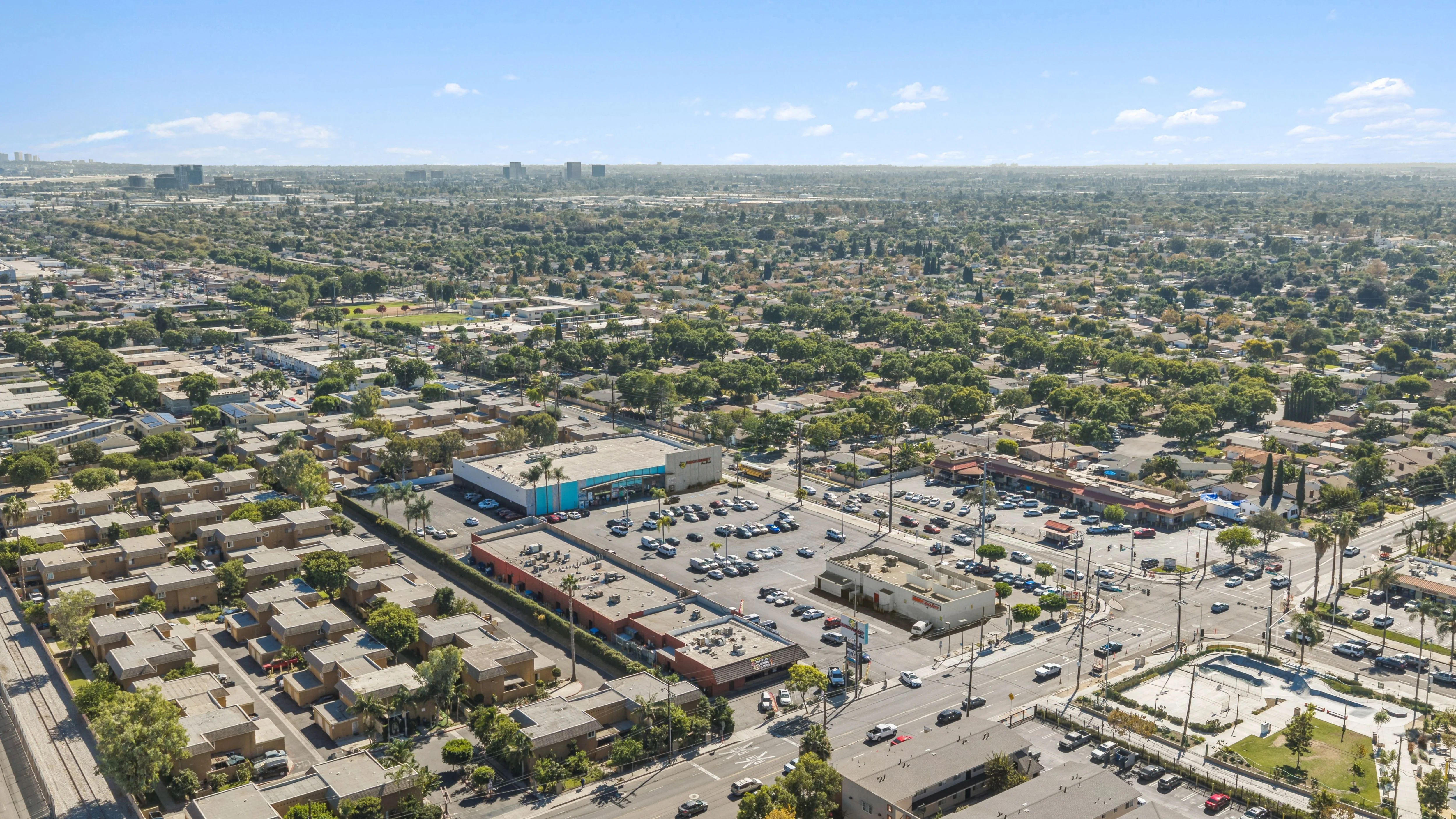 McFadden Shopping Center — Sale in Santa Ana, CA, photo 8 of 8