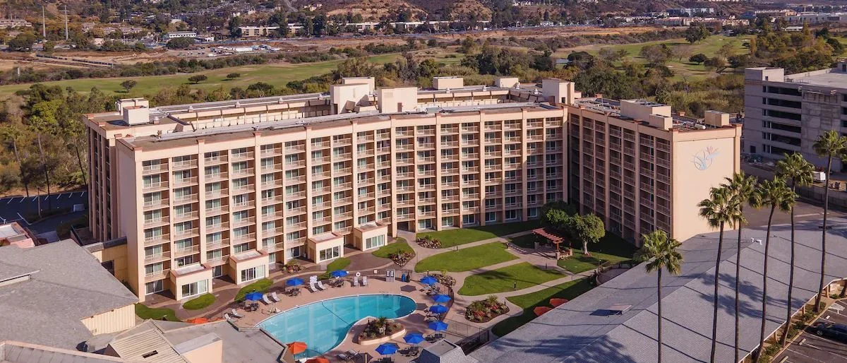Crowne Plaza San Diego Mission Valley — Sale in San Diego, CA, photo 4 of 8