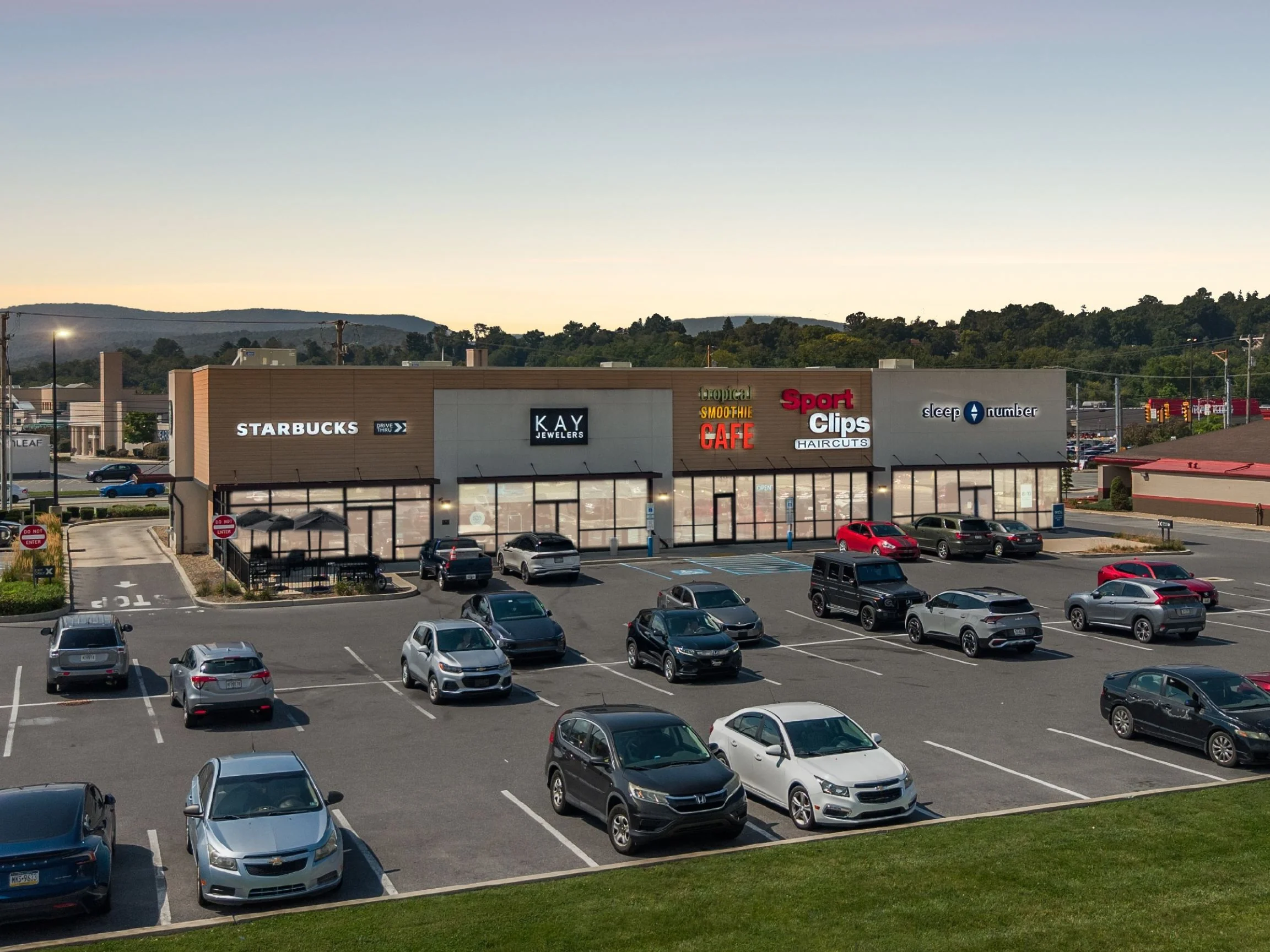Park Hills Plaza — Sale in Altoona, PA, photo 2 of 7