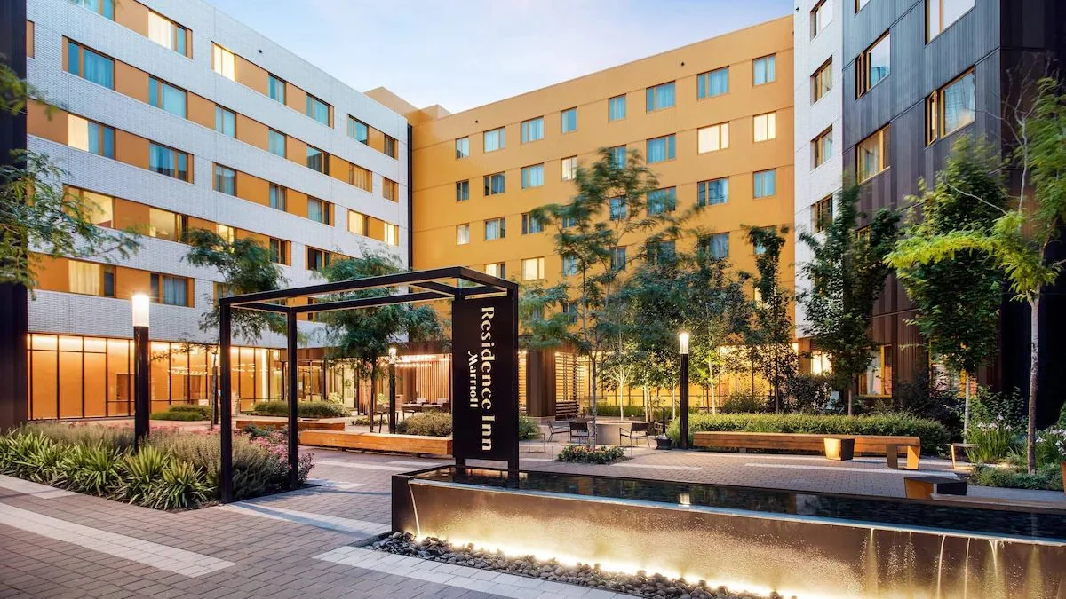 Residence Inn Portland Downtown Pearl District — Sale in Portland, OR, photo 1 of 8