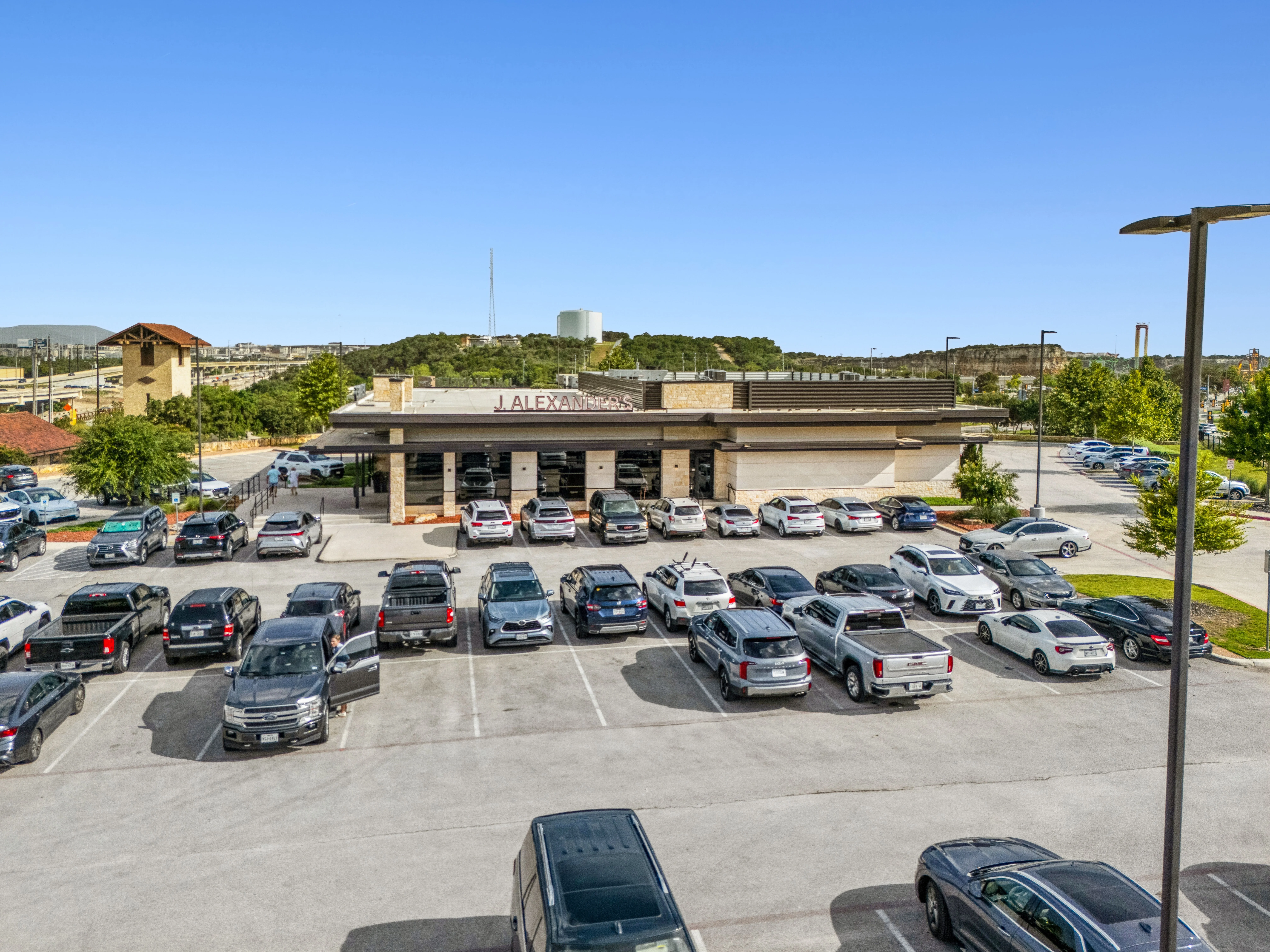 J. Alexander’s – San Antonio, TX — Sale in San Antonio, TX, photo 2 of 8