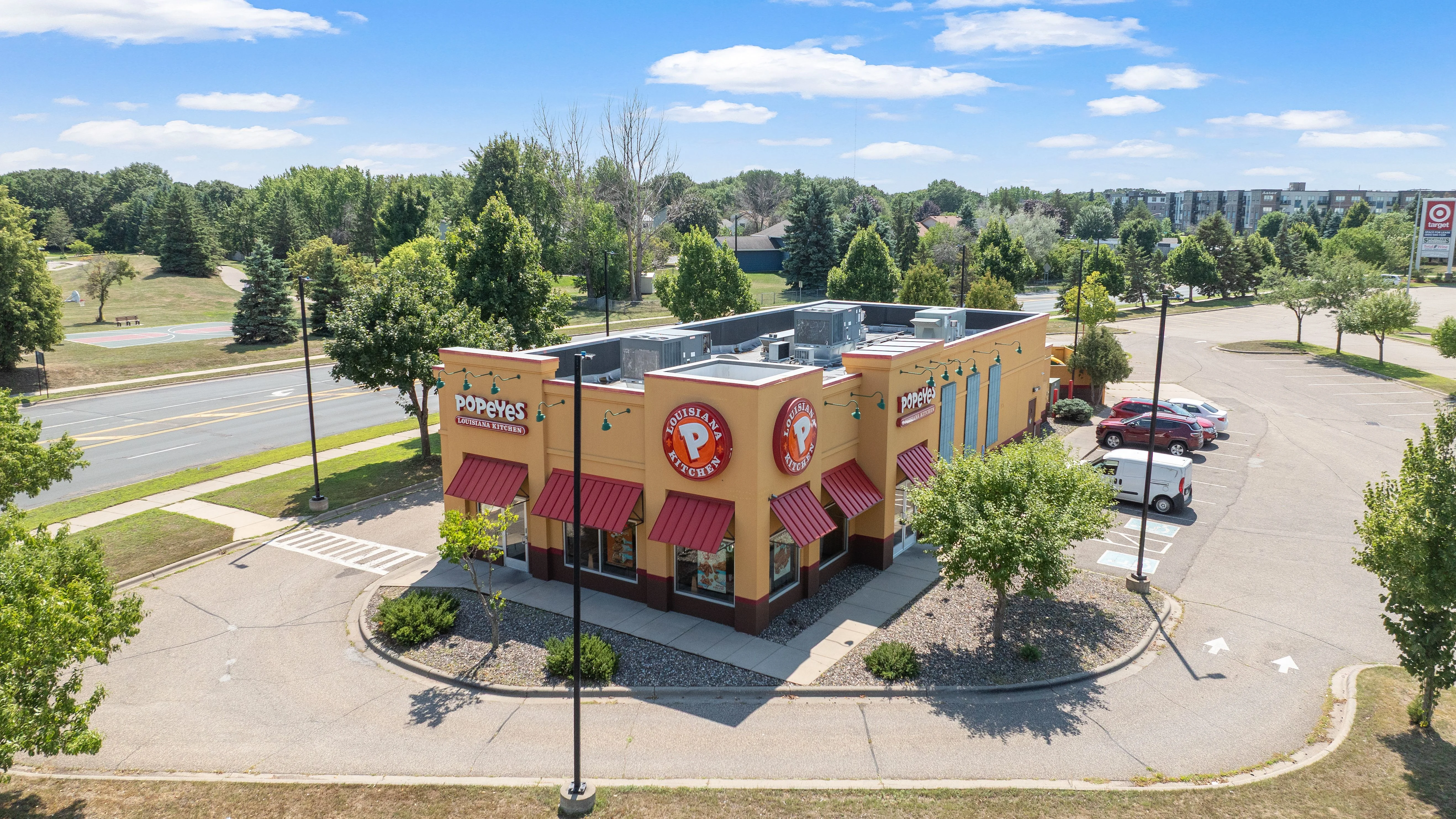 Popeye's - Coon Rapids — Sale in Coon Rapids, MN, photo 1 of 8