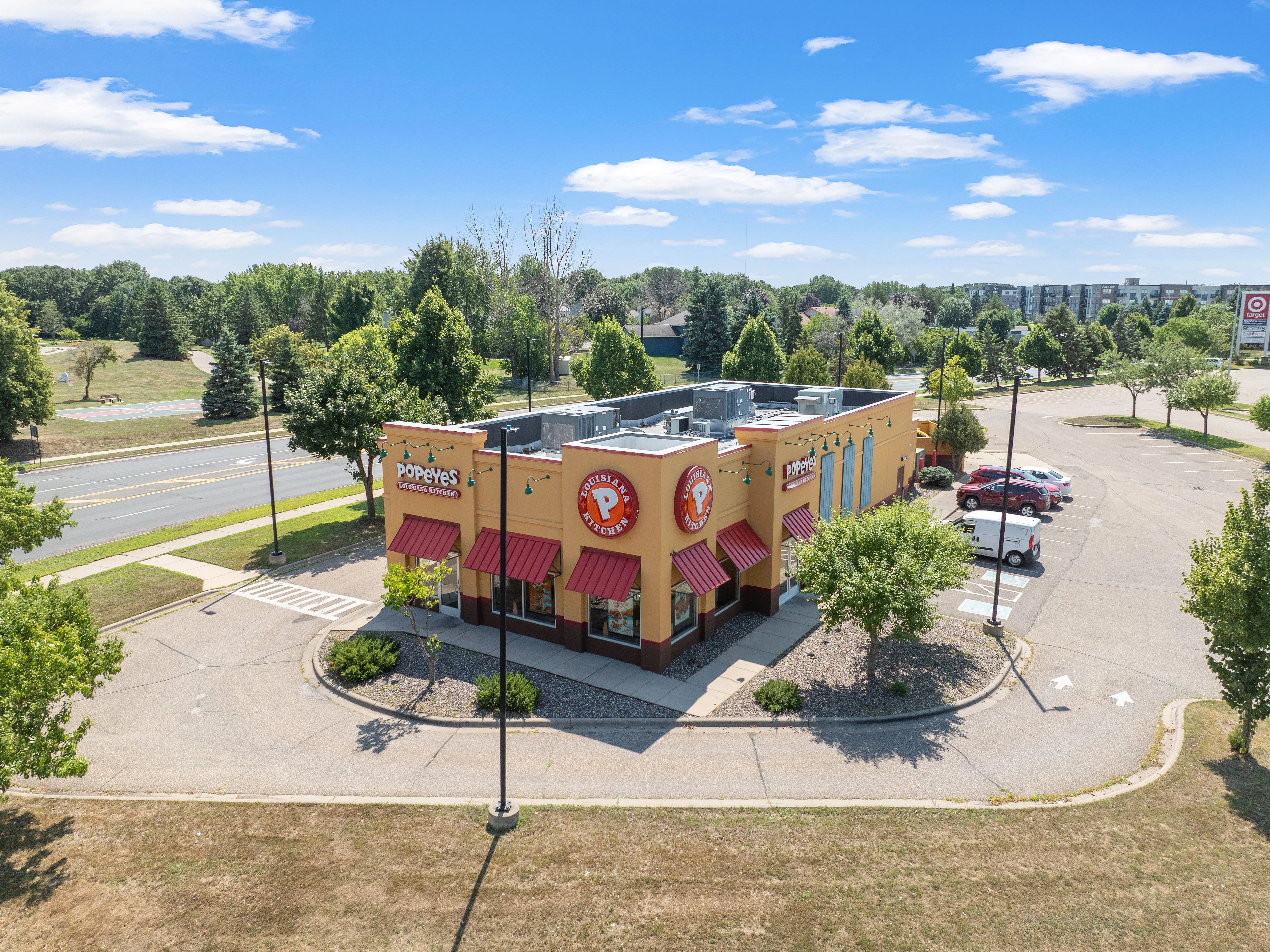 Popeye's - Coon Rapids — Sale in Coon Rapids, MN, photo 2 of 8