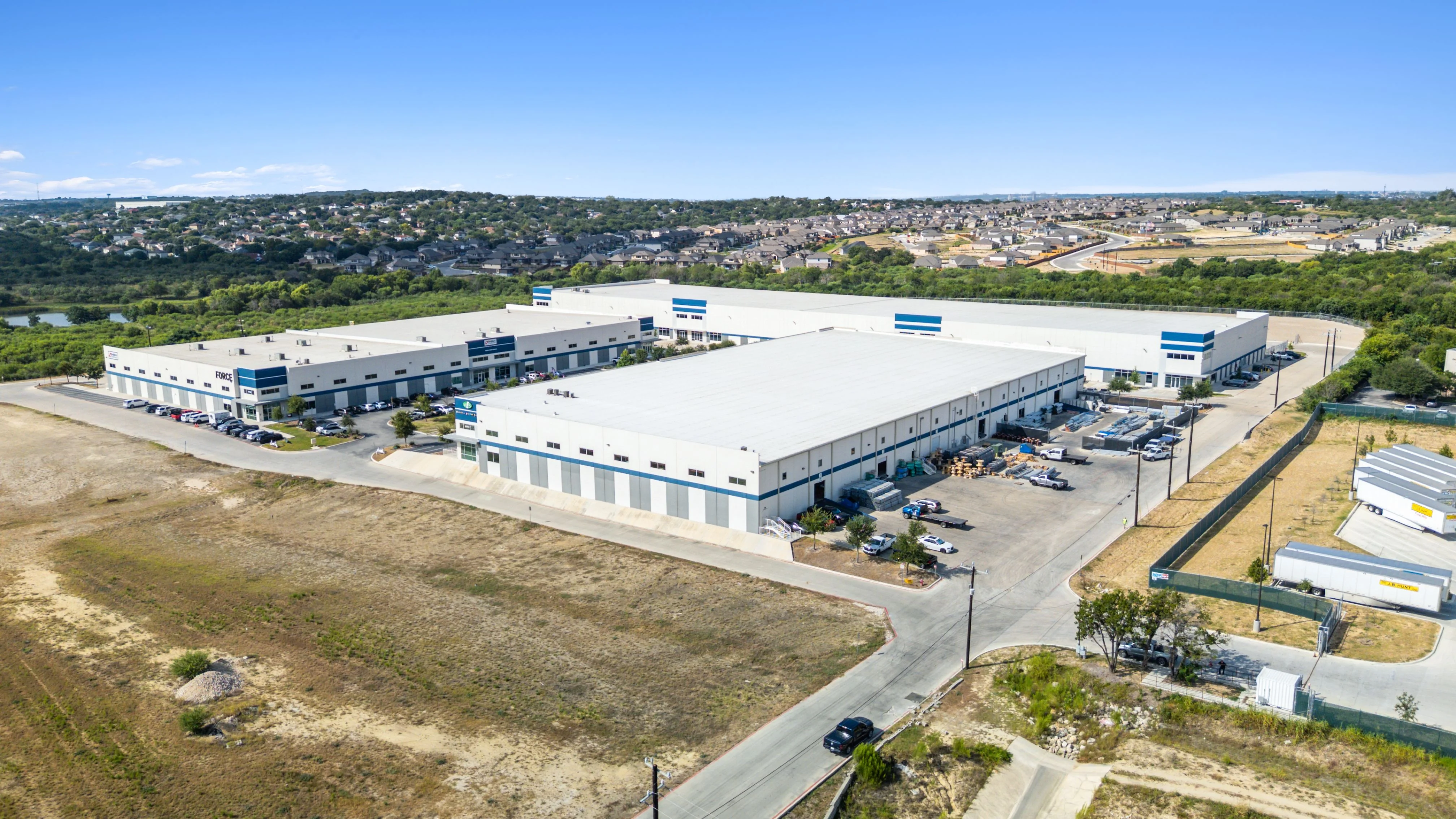 Northpoint Business Park — Sale in San Antonio, TX, photo 1 of 8