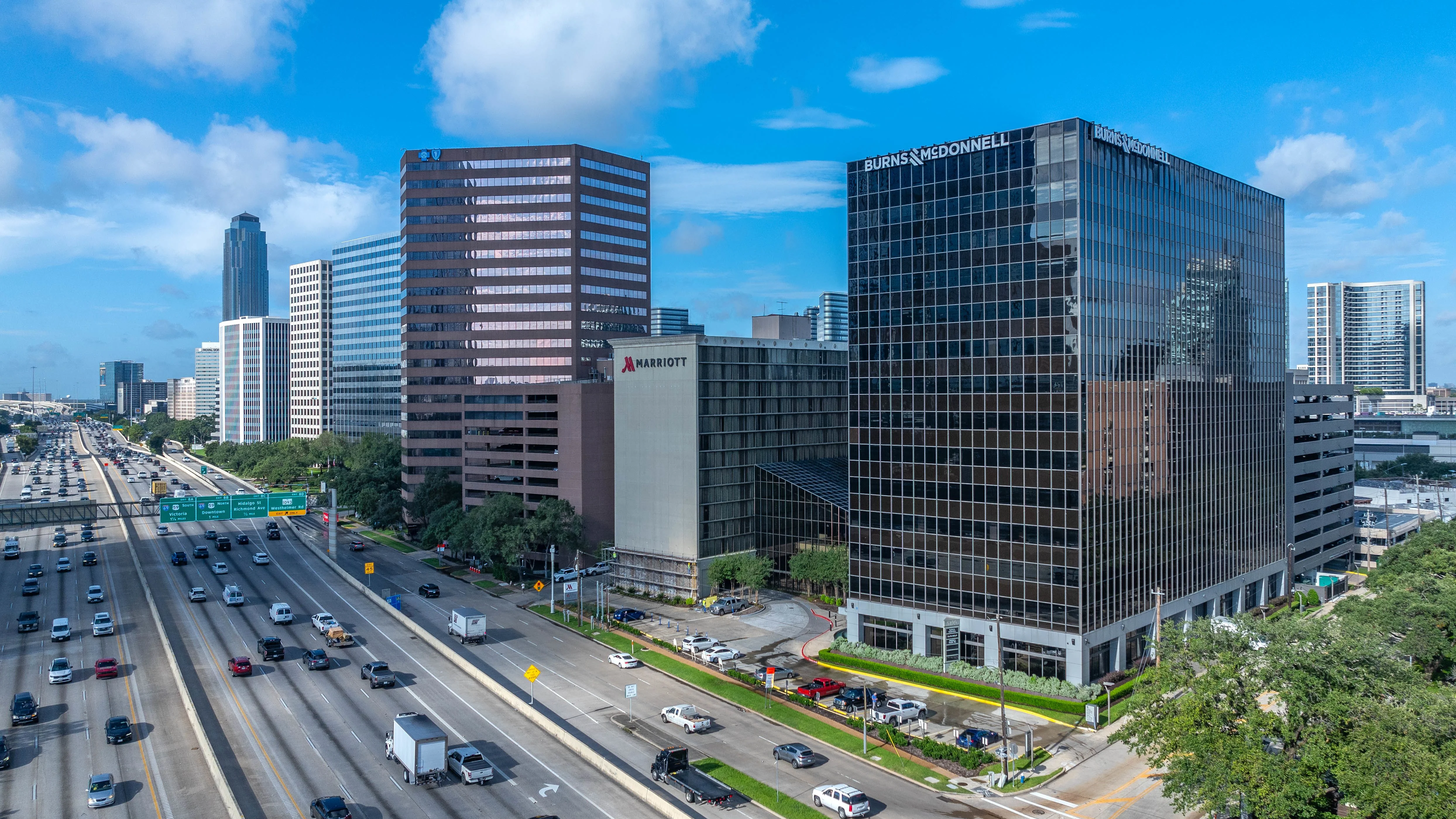$41 Million Non-Performing Office Loan | Houston, TX — Sale in Houston, TX, photo 6 of 7